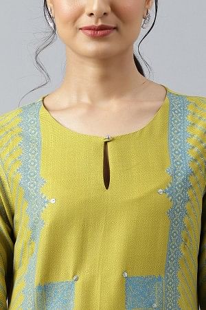 Green Placement Print Embellished kurta With Blue Cotton Slim Pants - Image 4