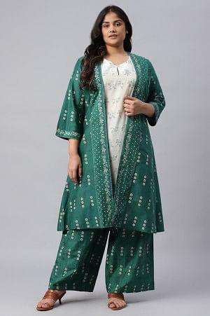 Green Plus Size Printed Gillet With Off-White kurta And Green Parallel Pants Set - Image 8