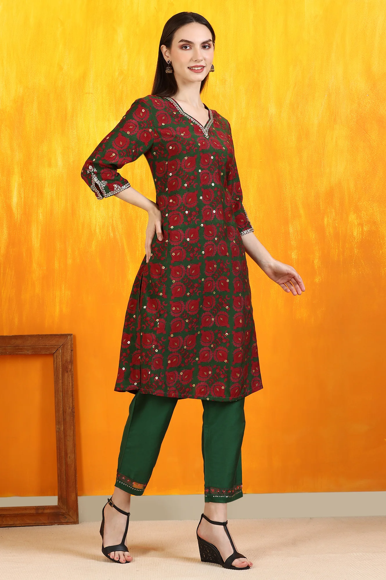 Green Printed Zari Embroidered Straight Kurta with Pants and Organza Dupatta - Image 7
