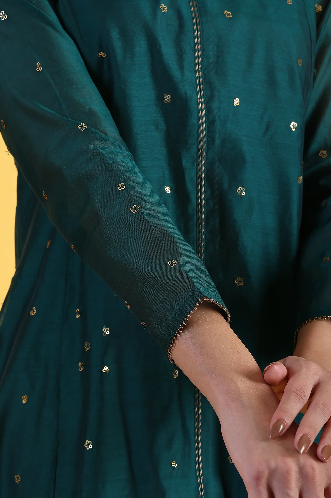 Green Solid SequinsFlared Kurta & Straight pant with Dupatta Set - Image 7