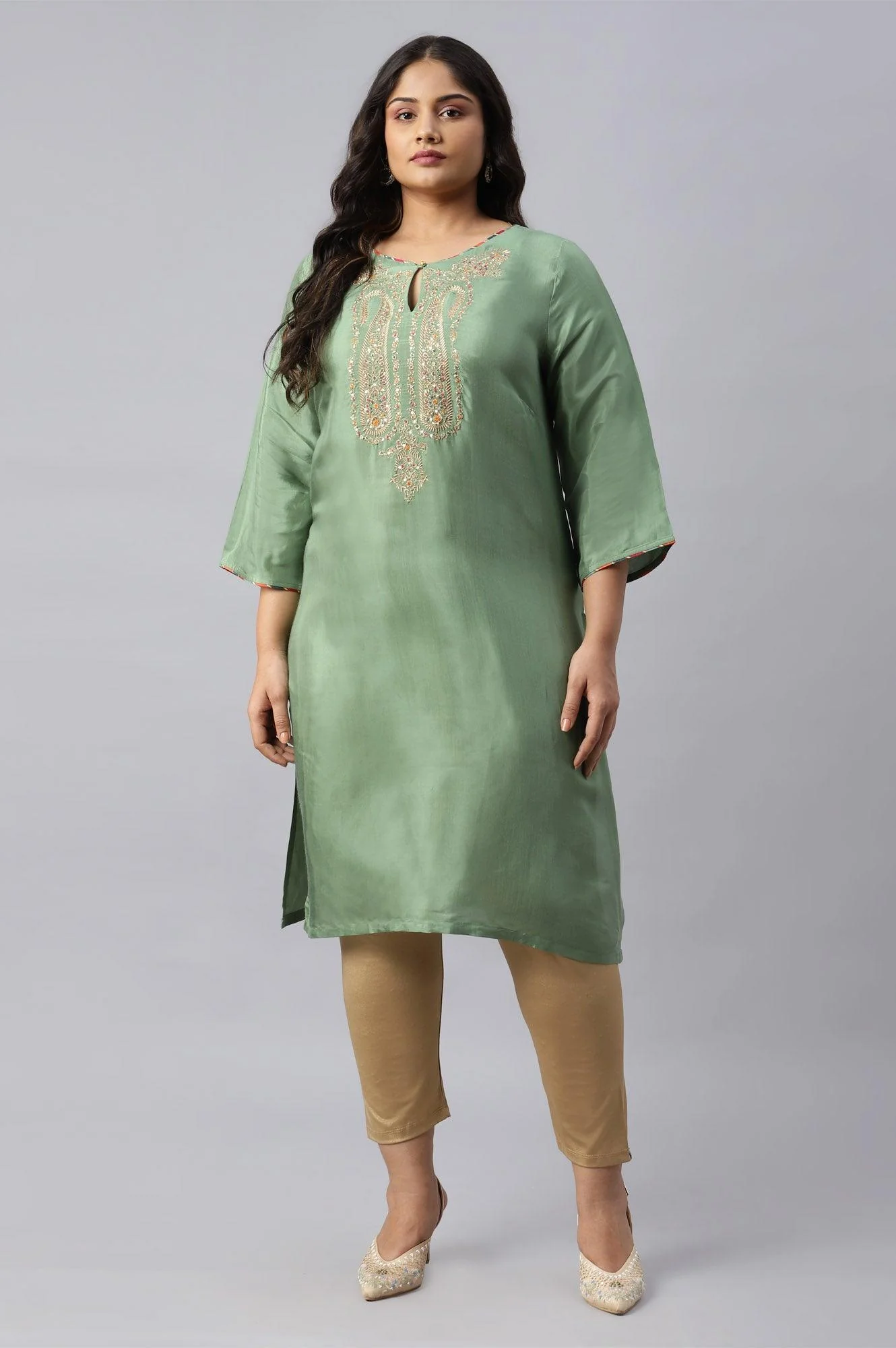Green Straight Plus Size kurta With Embroidered Yoke