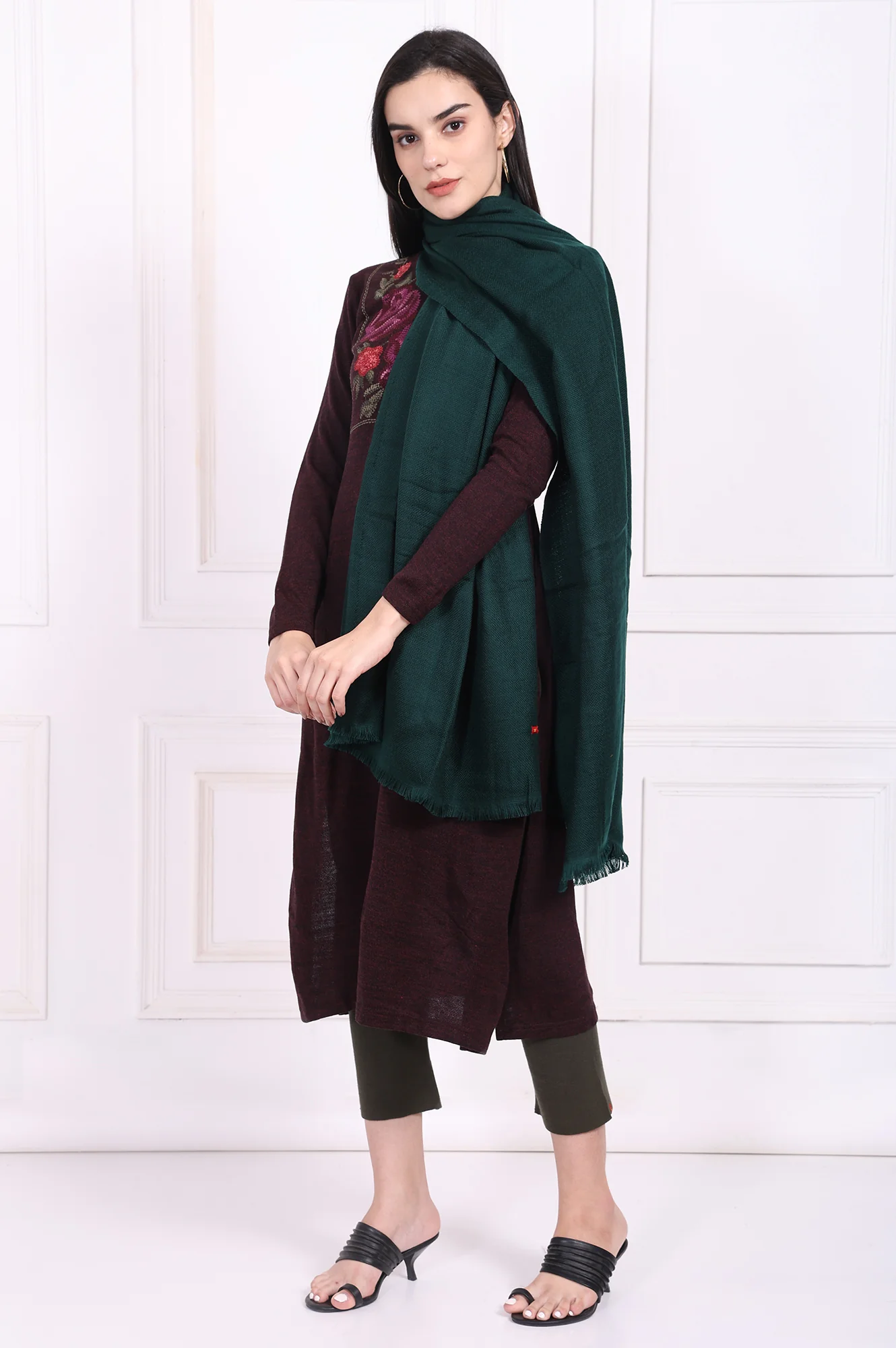 Green Textured Acrylic Winter Shawl - Image 4
