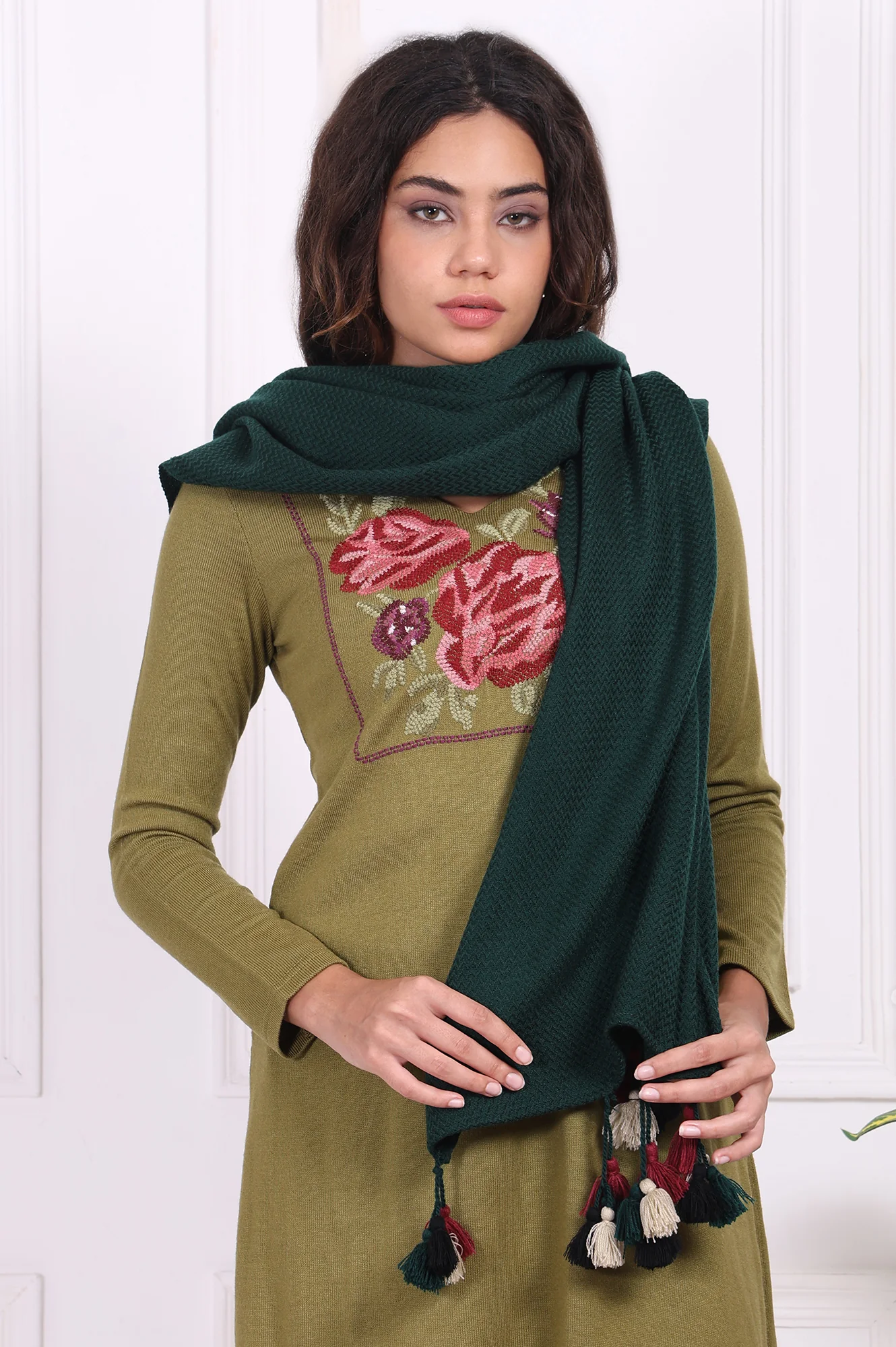 Green Textured Tasseled Acrowool Shawl