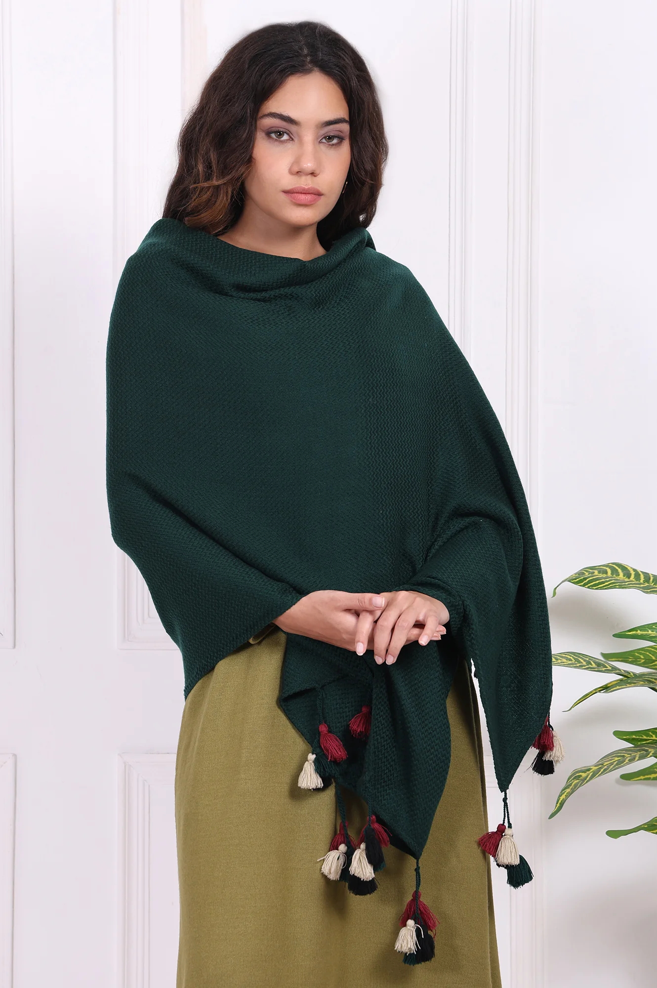Green Textured Tasseled Acrowool Shawl - Image 4