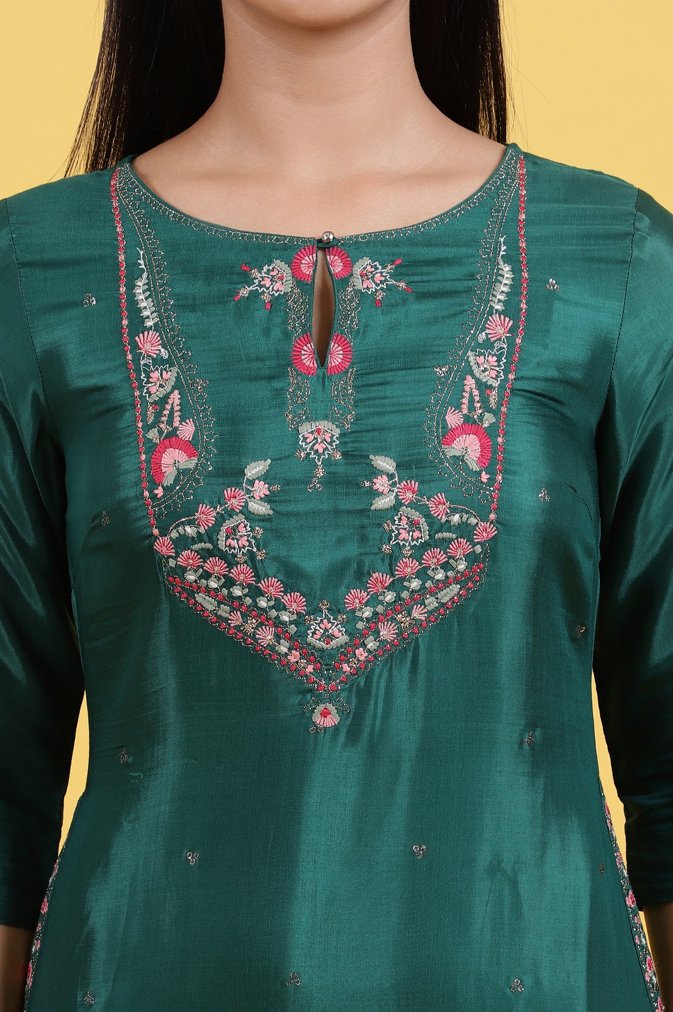 Green Thread Embroidered Straight Festive Kurta - Image 3