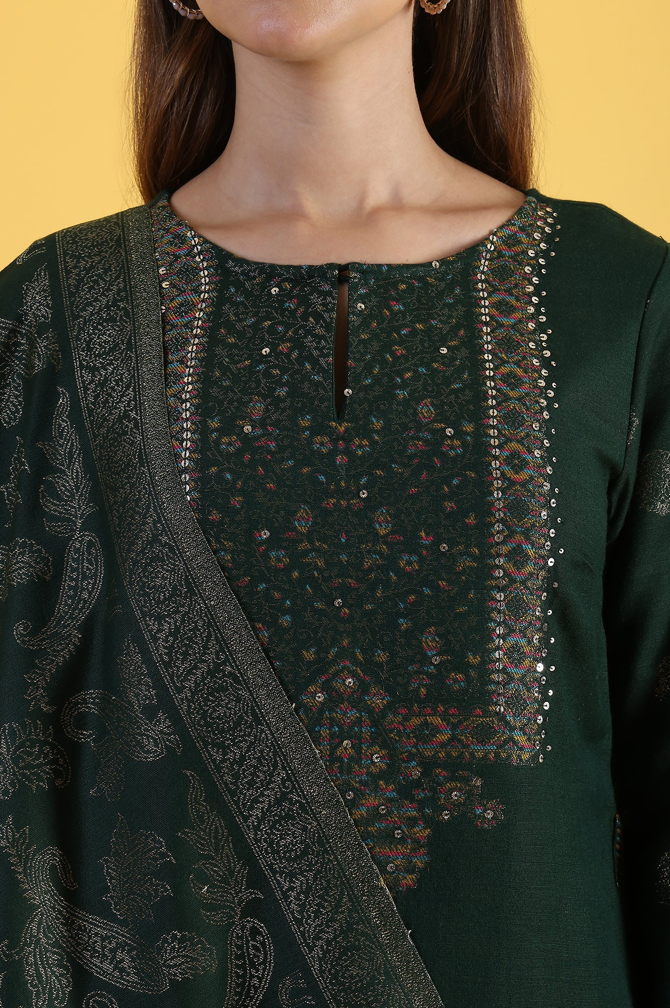 Green Yarn Dyed Sequins A-Line Kurta & Straight pant with Dupatta Set - Image 3