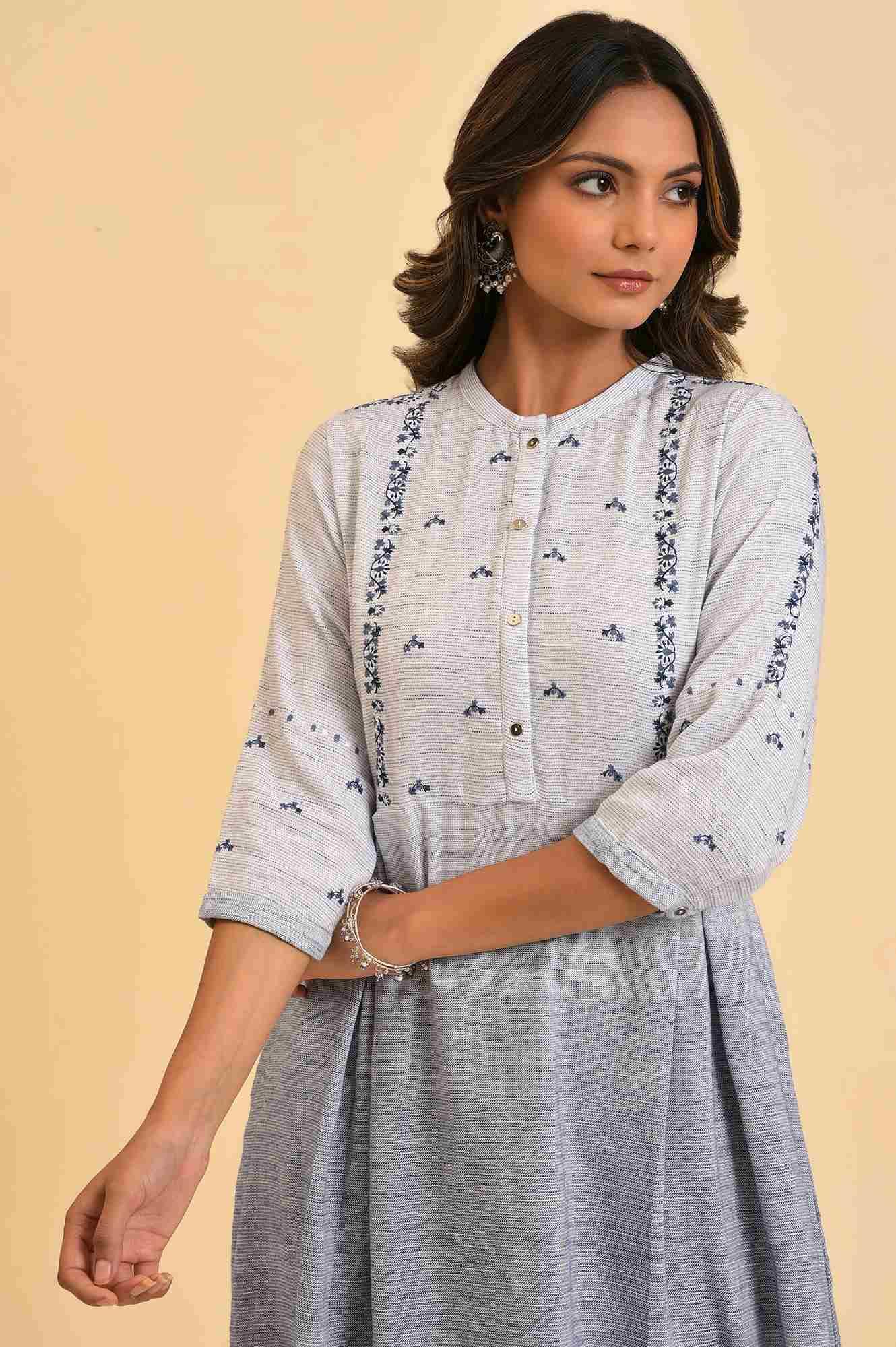 Grey And Blue Ombre A-Line Embroidered kurta - Image 6