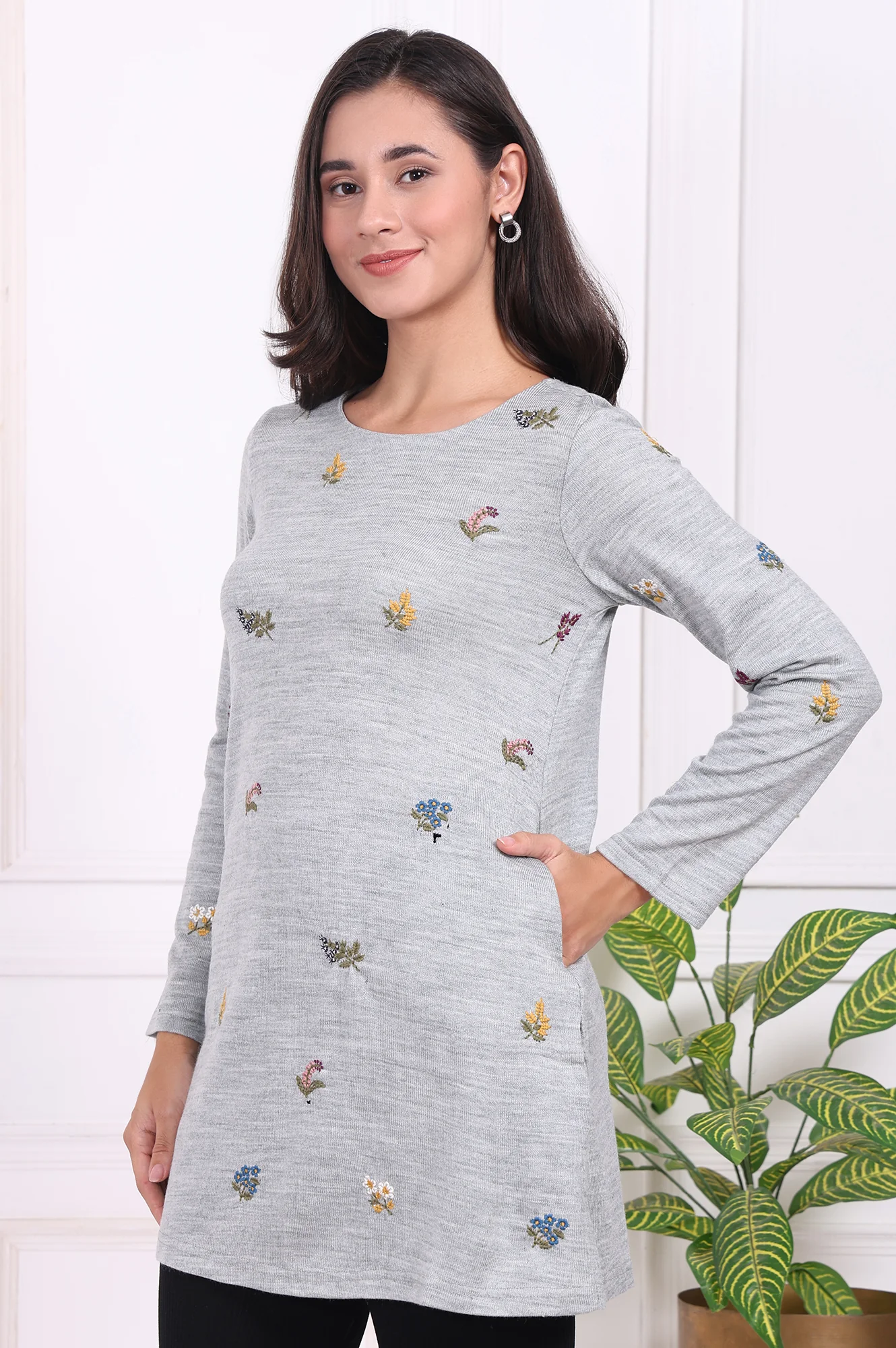 Grey Embroidered Acrylic Straight A-line Tunic - Image 4