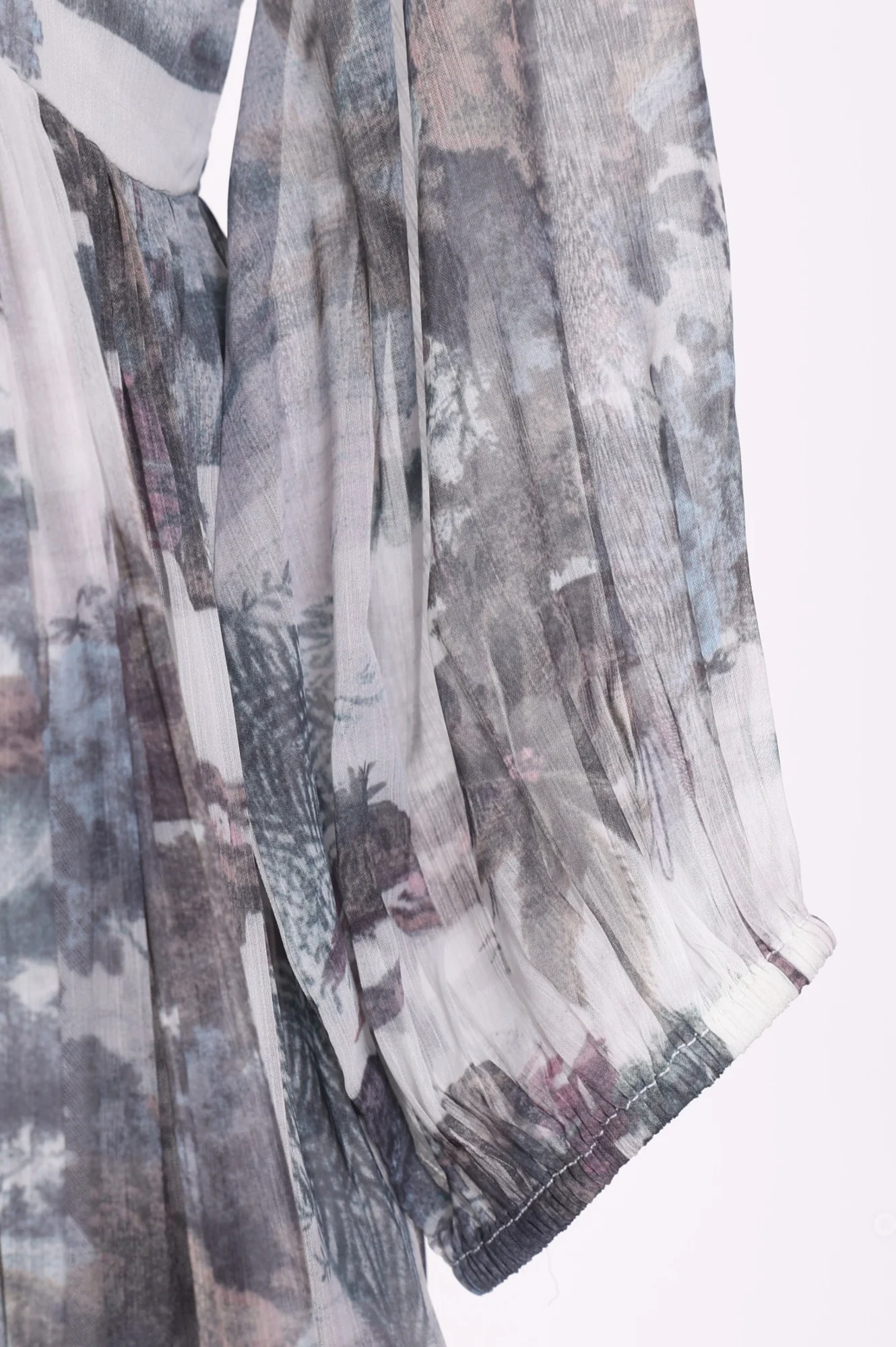 Grey Floral Printed Silver Chiffon Flared Dress - Image 7