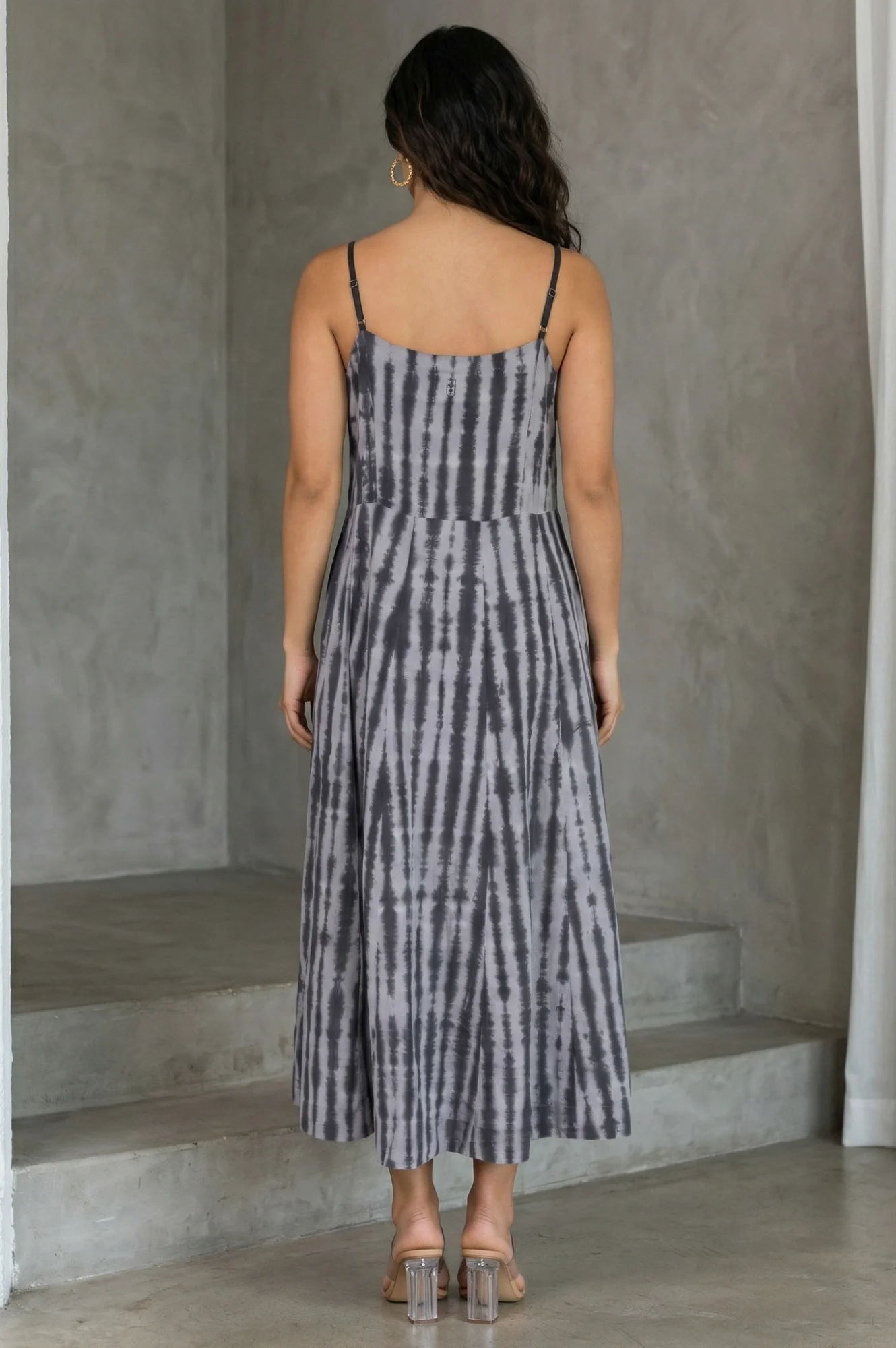 Grey Shibori Printed Sleeveless Pure Cotton A-line Western Dress - Image 4