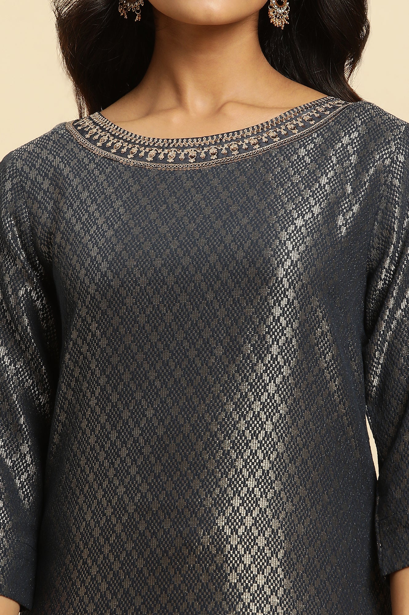 Grey Solid Sequined Straight Cotton Kurta - Image 6