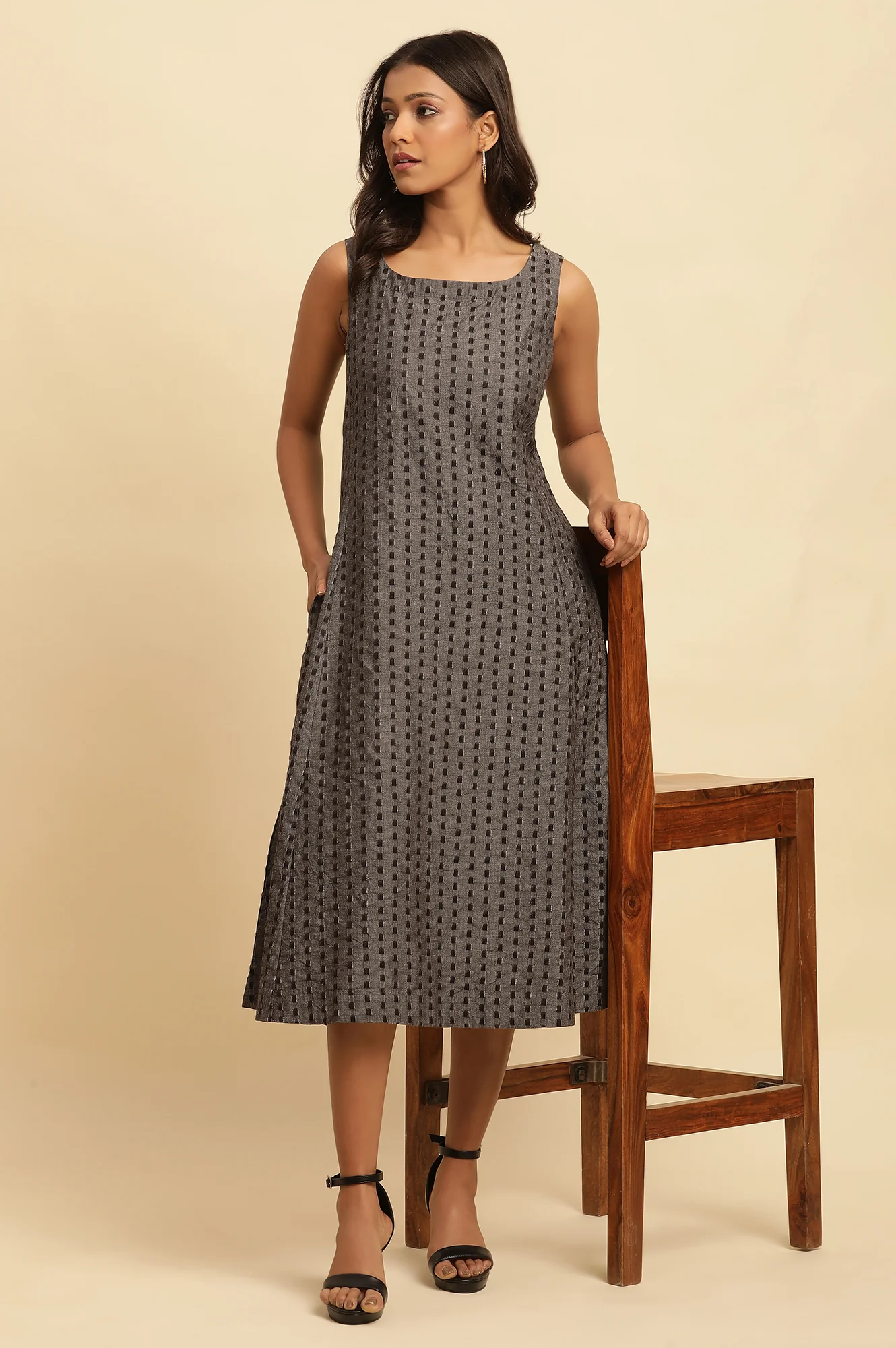 Grey Textured Fit And Flared Western Dress