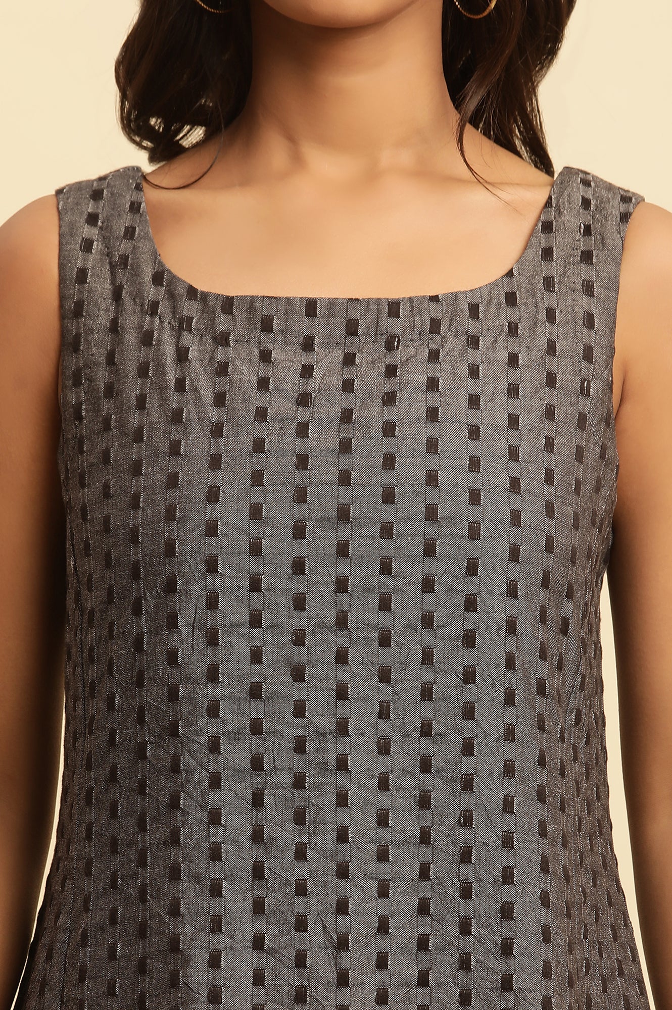 Grey Textured Fit And Flared Western Dress - Image 6