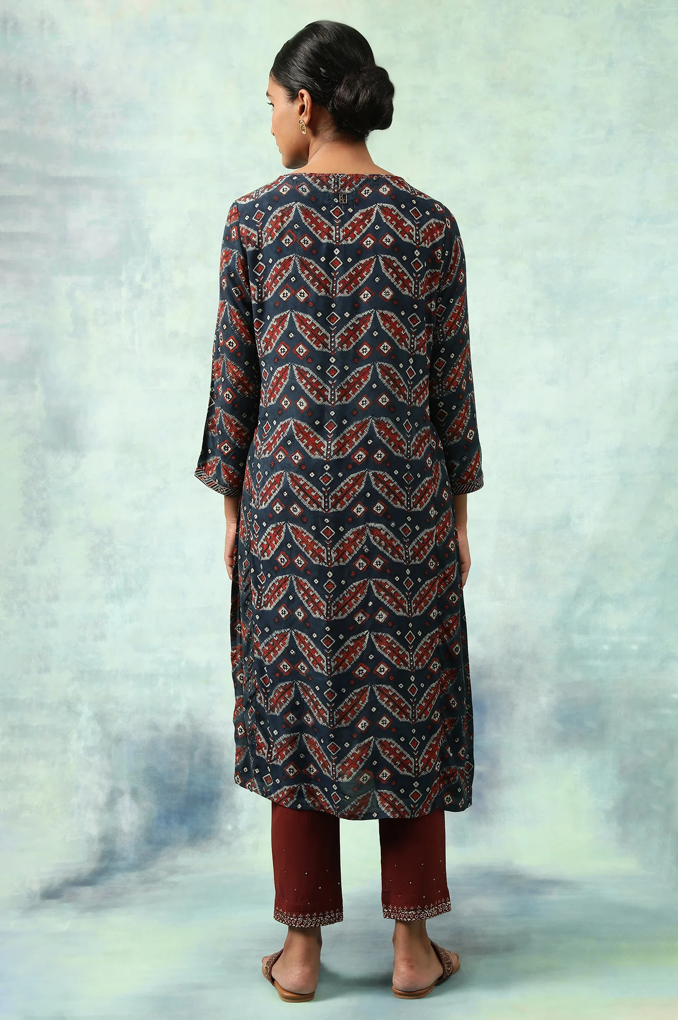 Indigo Blue Ajrakh Print kurta - Image 4