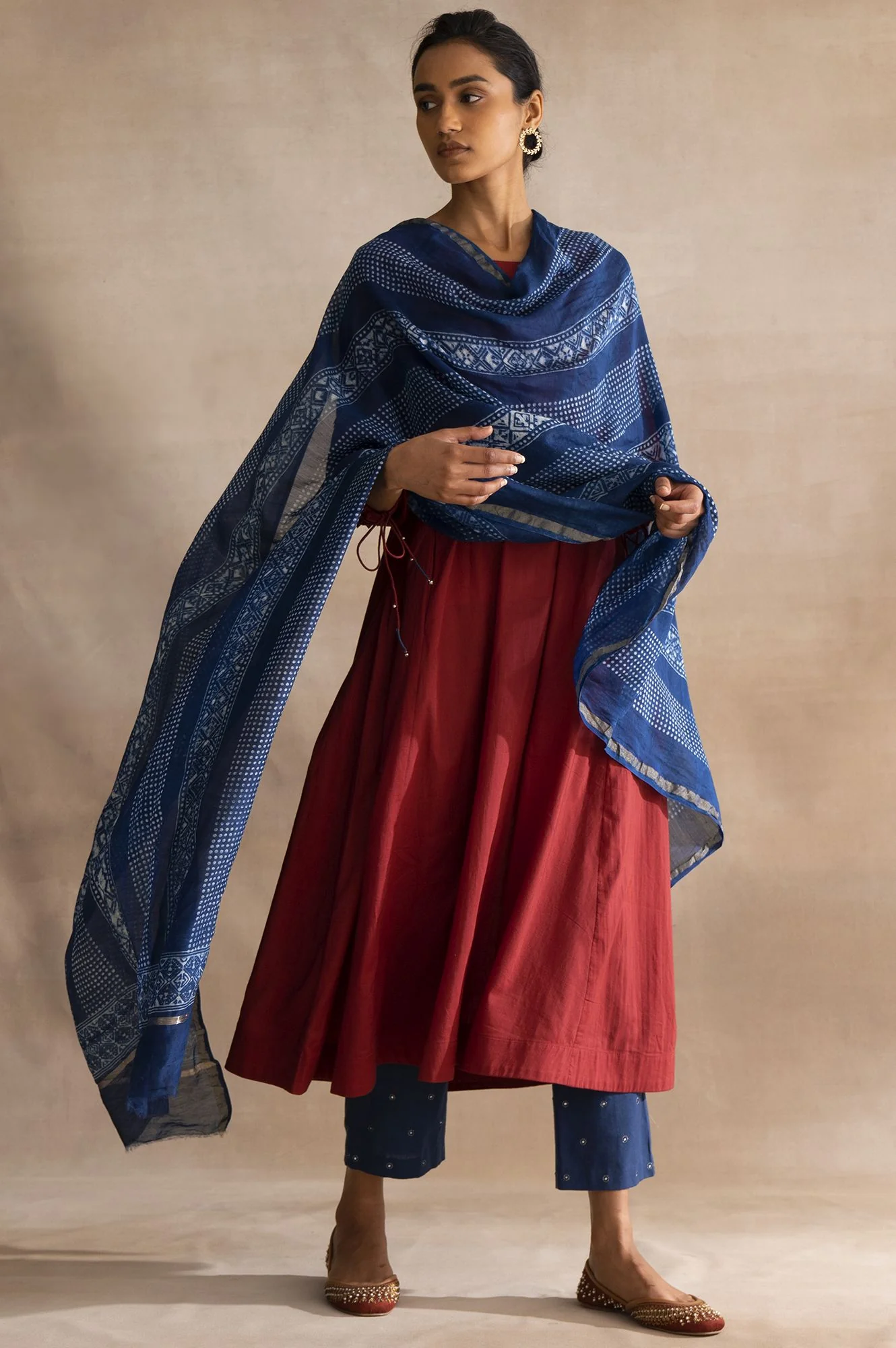 Indigo Dabu Printed Cotton Silk Drape - Image 3