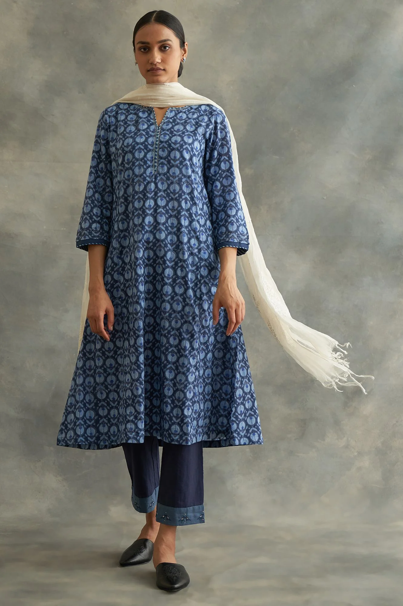 Indigo Handblock Printed Flared kurta - Image 5