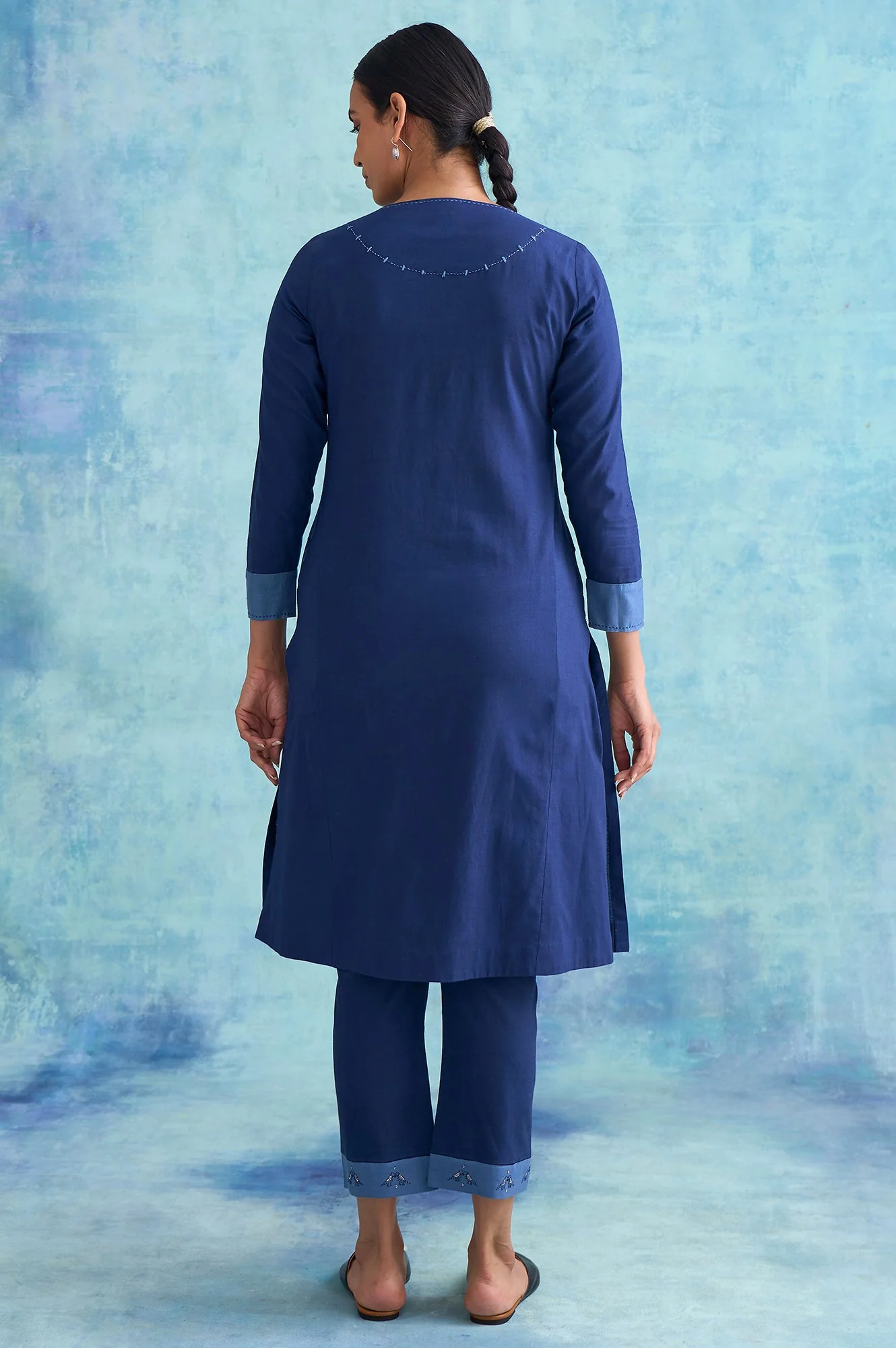 Indigo Solid kurta With Kantha - Image 2