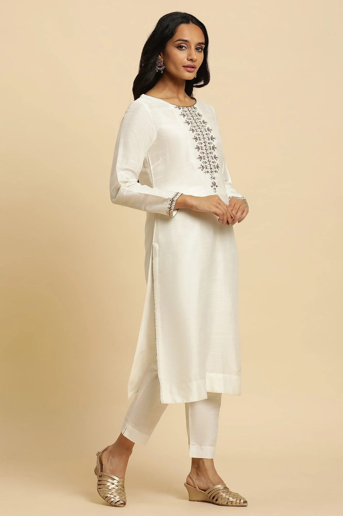 Ivory Zari Embroidered Straight Kurta, Pant And Dupatta Set - Image 5