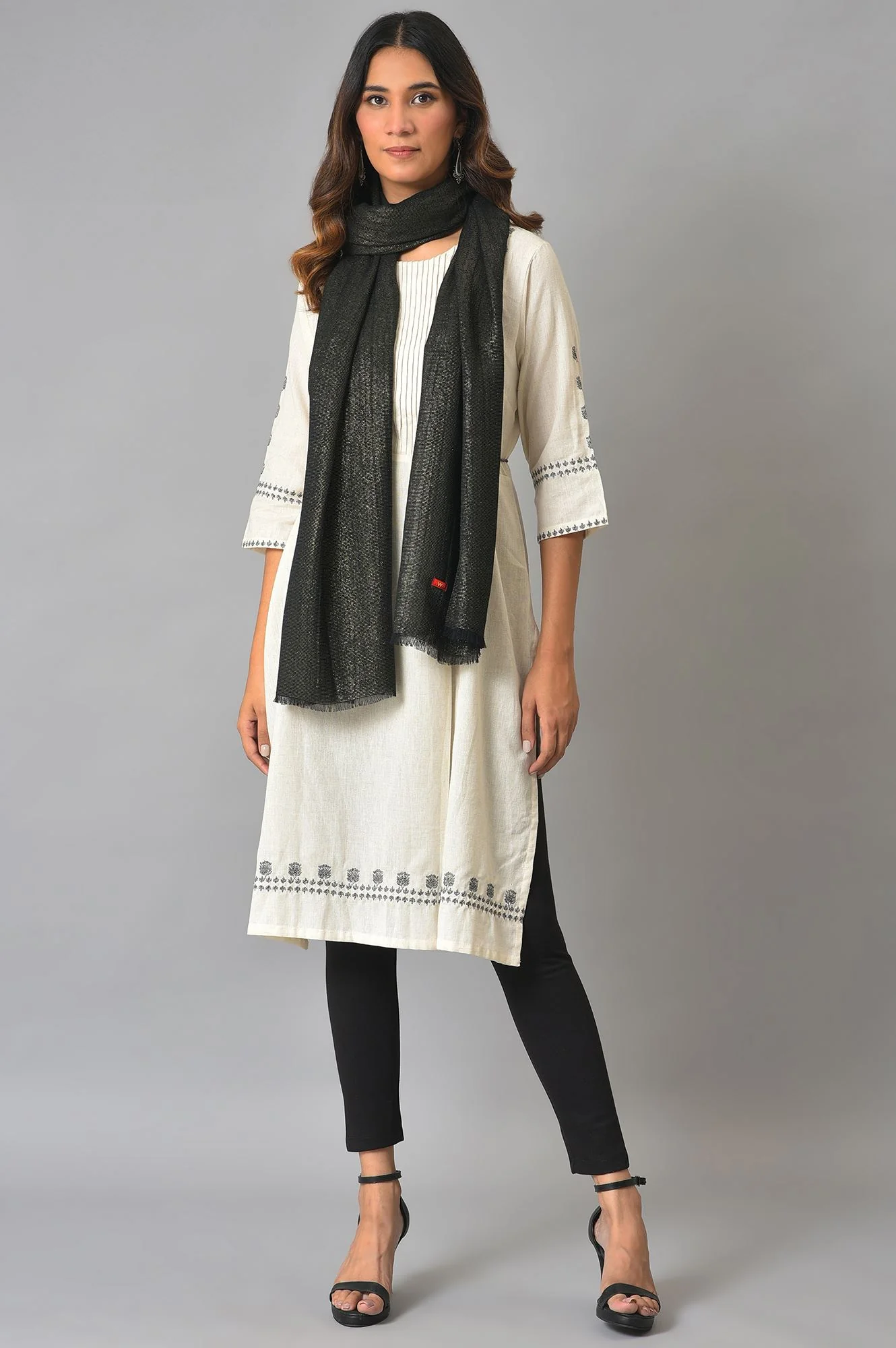 Jet Black Lurex Woven Shawl - Image 3