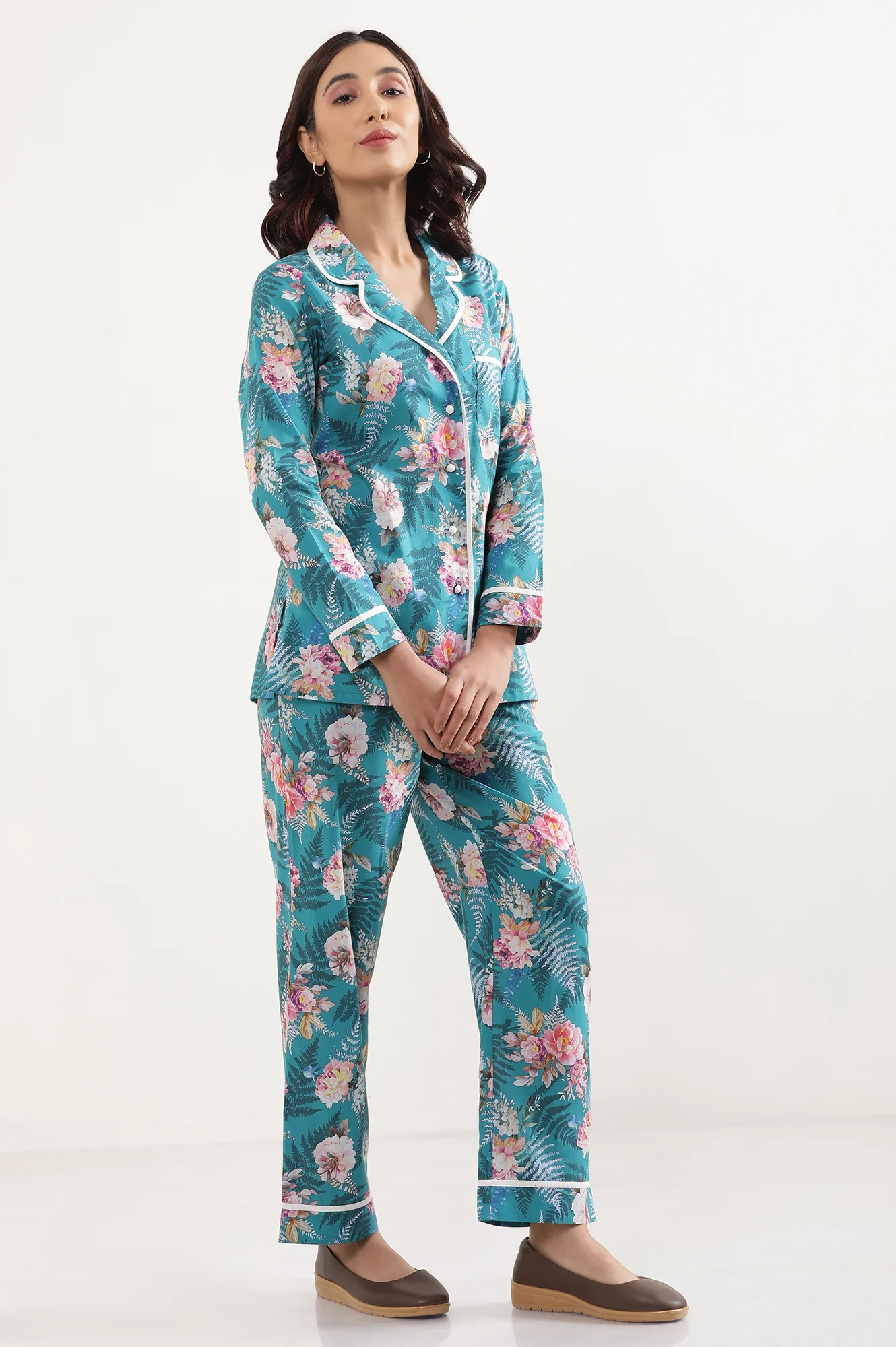 Elleven Women's Green Floral Printed Straight Fit Cotton Palazzo With Elasticated Waist - Image 6