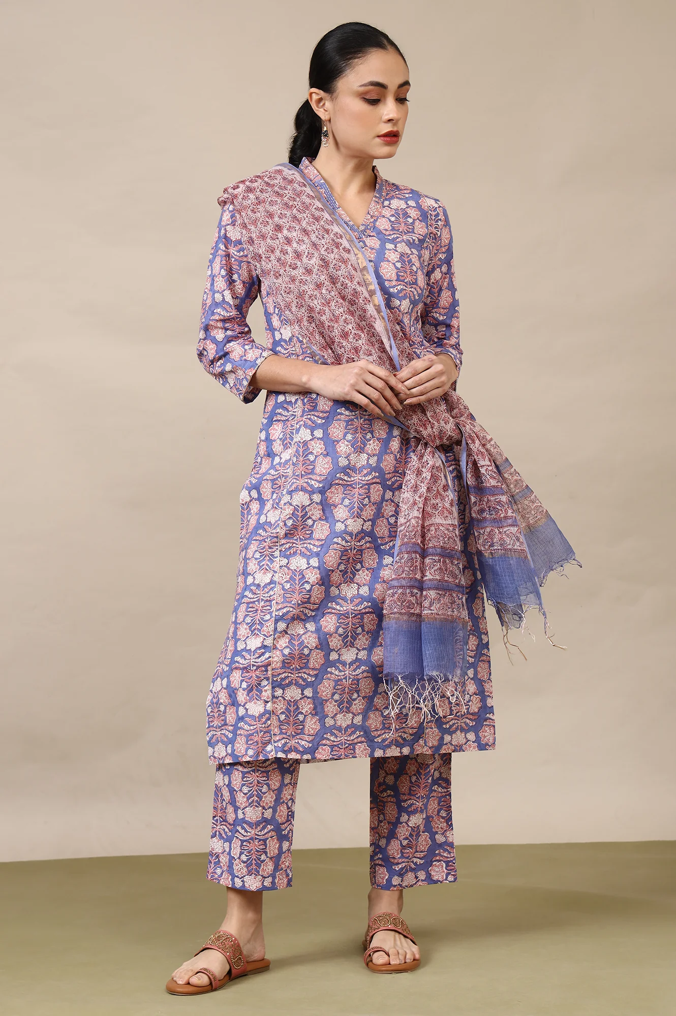 Lavender Handblock Printed Cotton Kurta, Straight Pants and Dupatta Set - Image 2