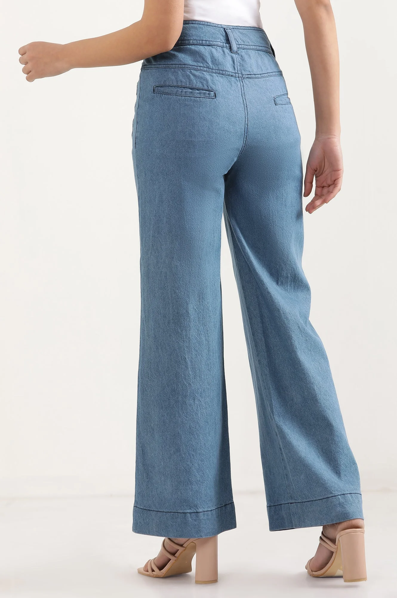 Elleven Women's Light Blue Solid Flared Denim Pants With Button Detail - Image 4