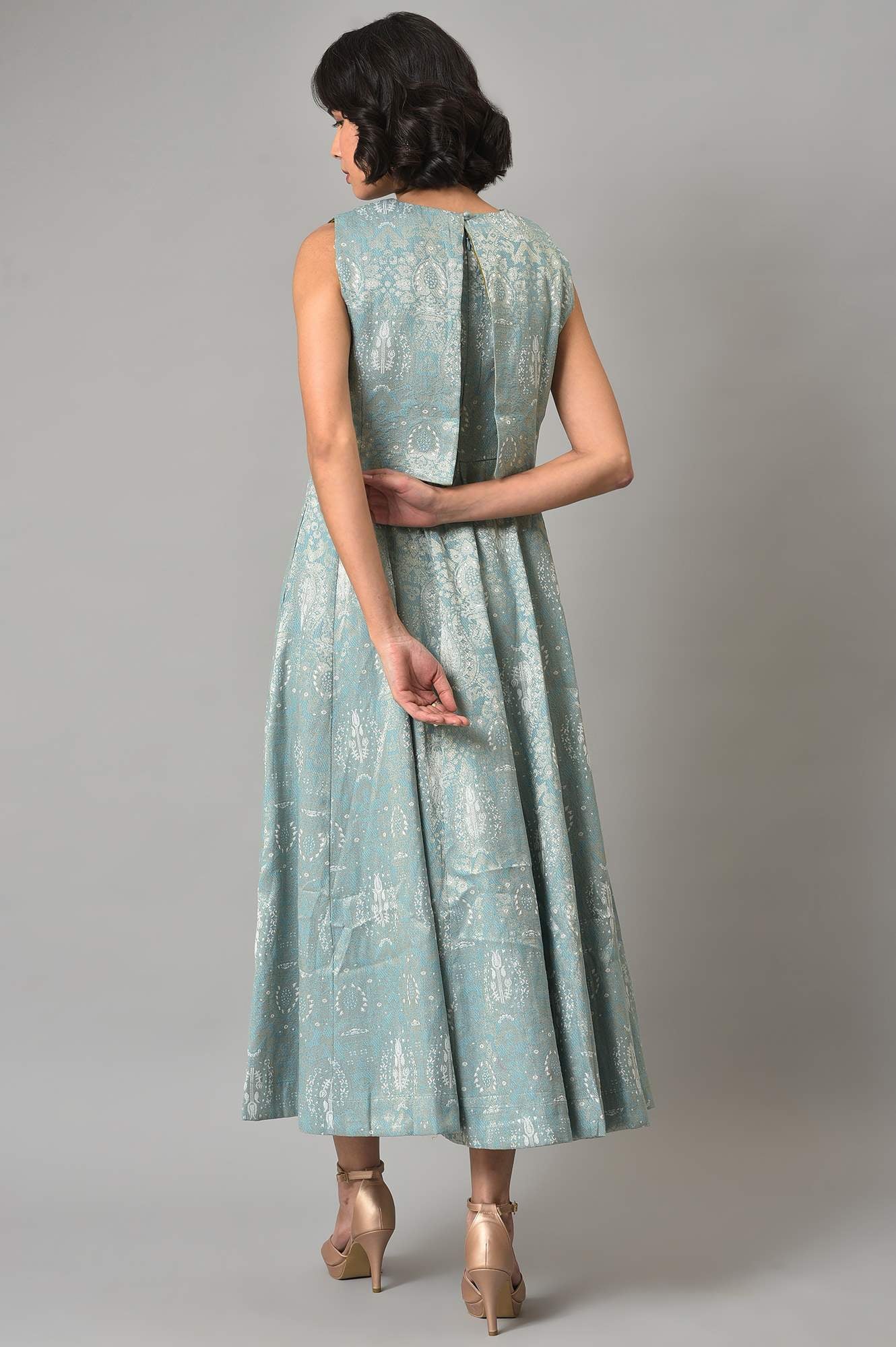 Light Blue Embroidered Cape Cocktail Dress - Image 2