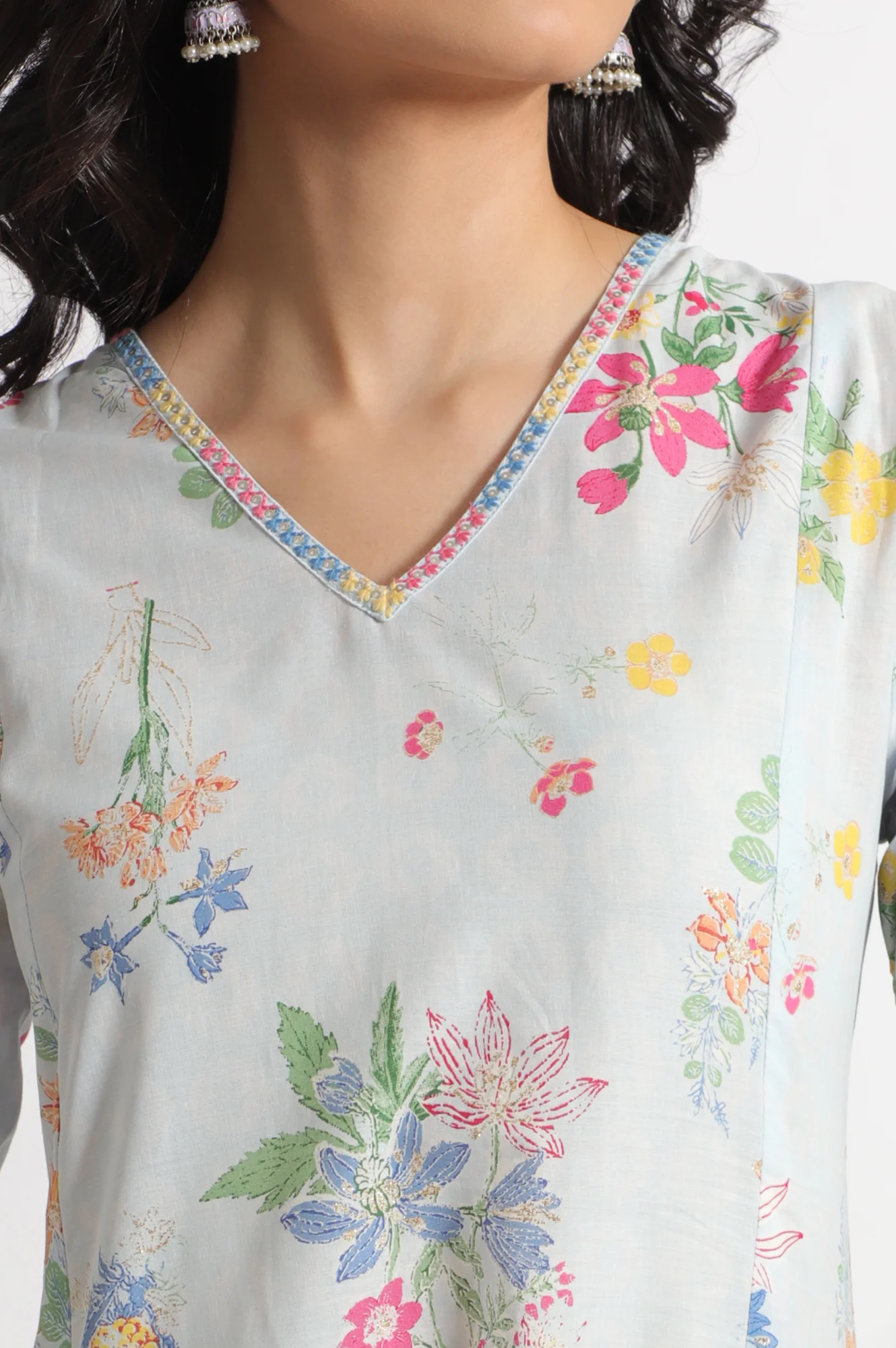 Light Blue Floral Printed A-line Pure Cotton Kurta and Leggings Set - Image 4