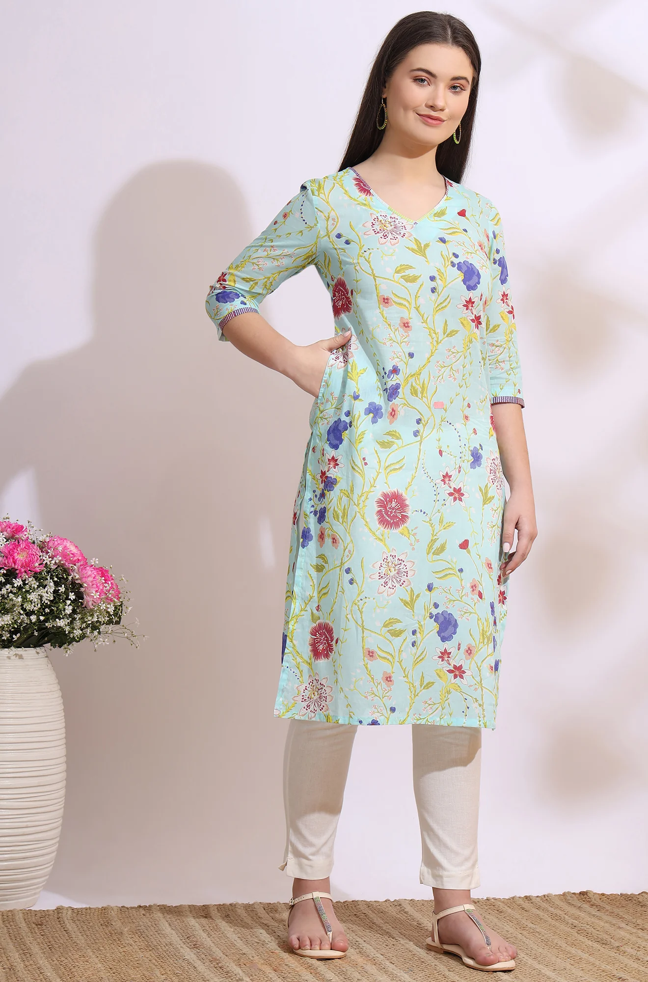 Light Blue Floral Printed Pure Cotton Straight Kurta - Image 7