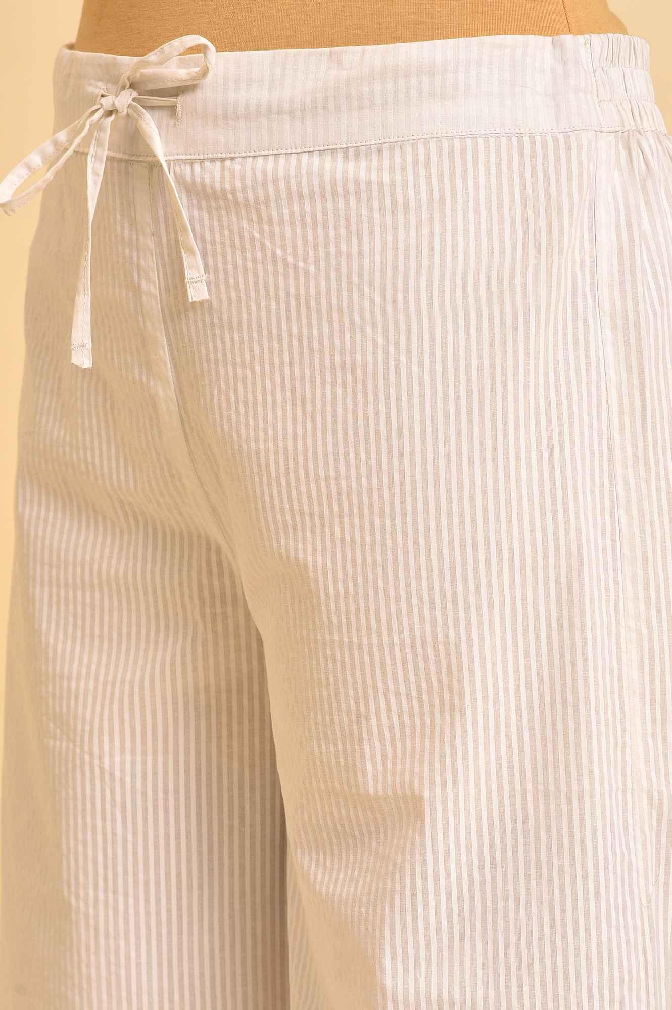 Light Blue Printed Kurta And Parallel Pants Set - Image 9