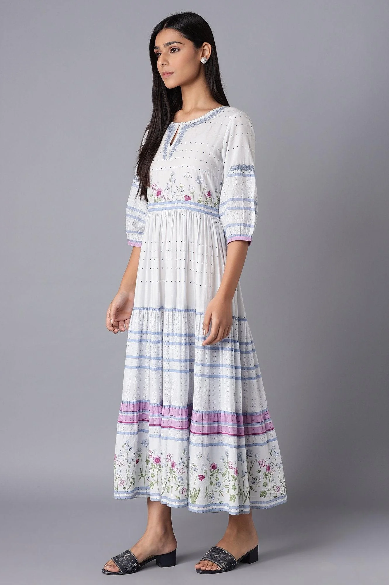 Light Blue Tiered Dress with Embroidery - Image 3