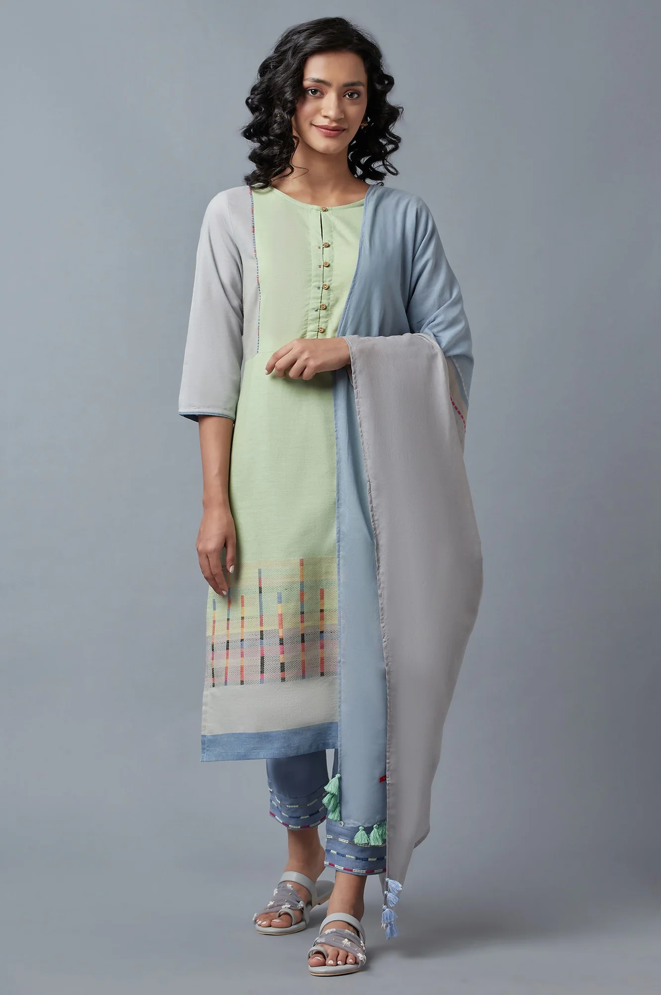 Light Green Cotton Dobby kurta With Blue Slim Pants And Dupatta - Image 2
