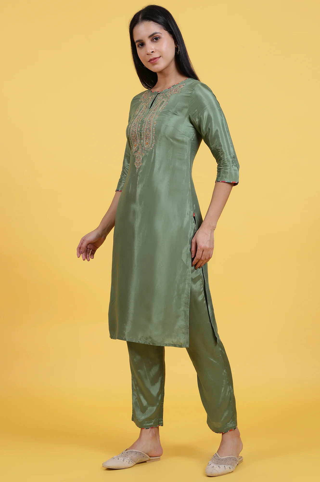 Light Green Embroidered Shantung Straight Kurta - Image 4