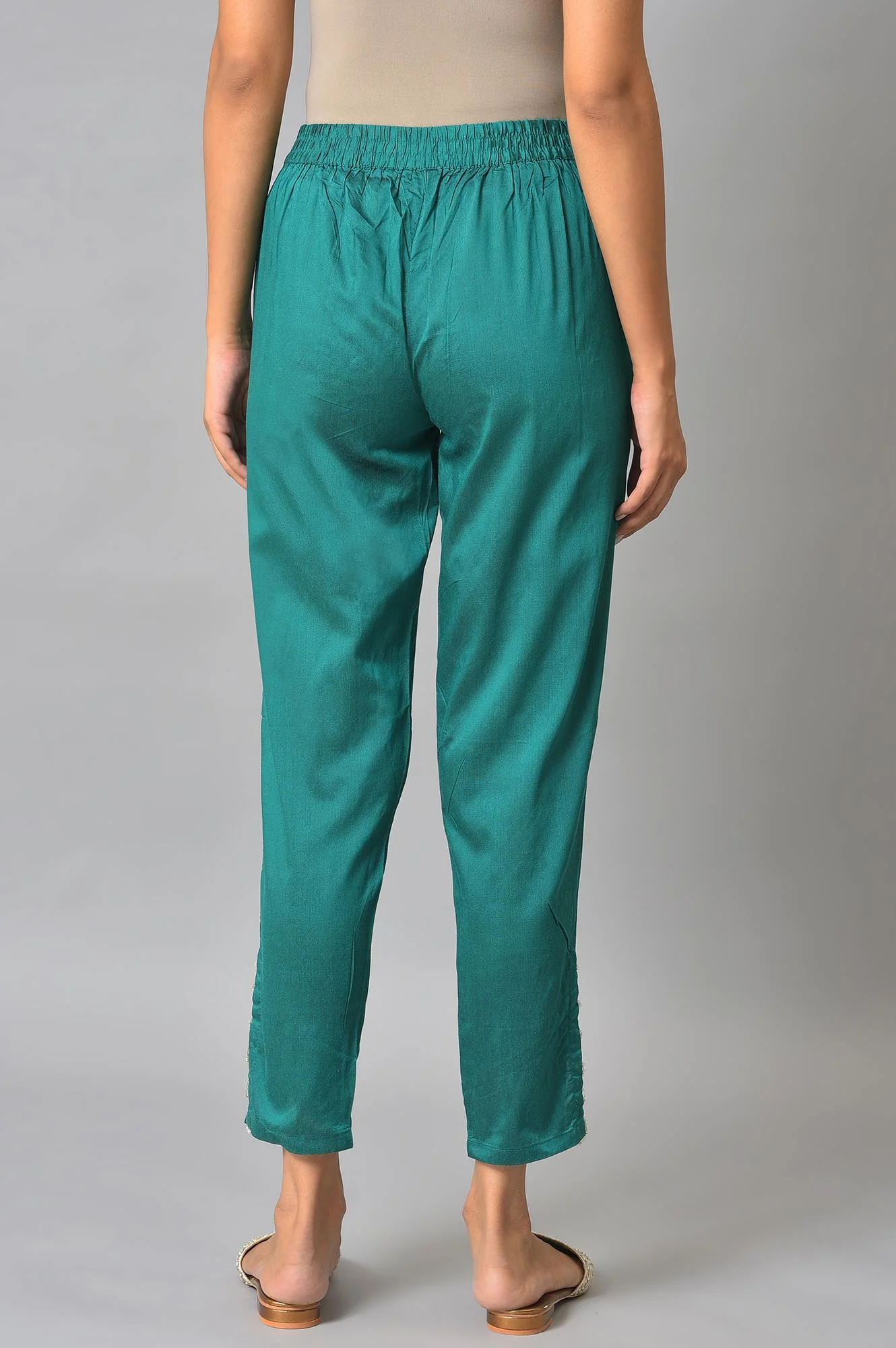 Light Green Floral Printed Lace Rayon Straight Kurta and Slim Pant Set - Image 6