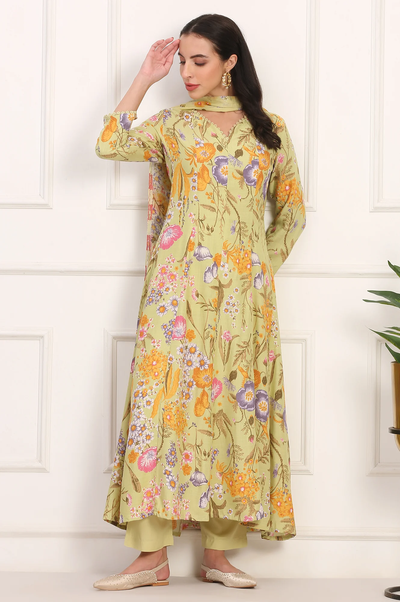 Light Green Floral Printed Rayon Anarkali Kurta, Pant and Dupatta Set - Image 2