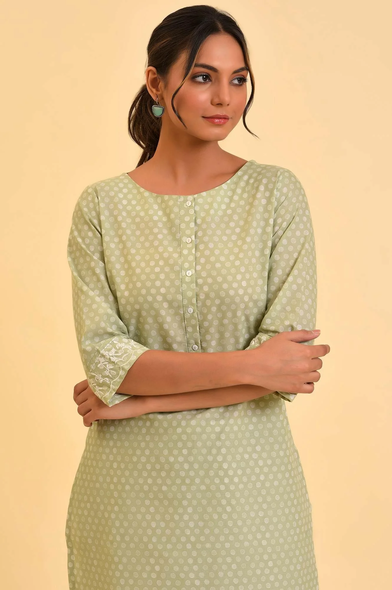 Light Green Printed kurta & Pants Co-Ord Set - Image 5