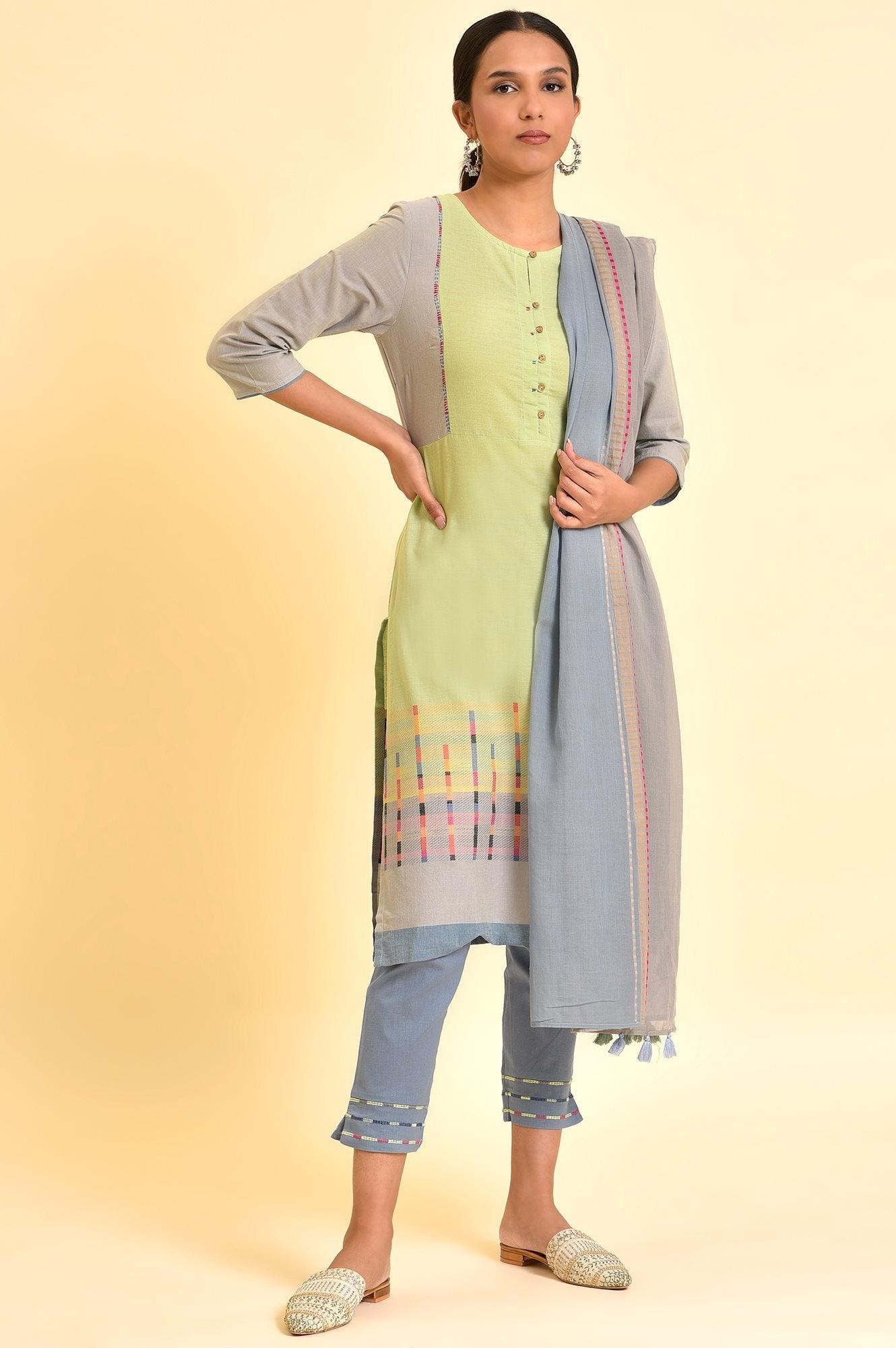 Light Green Yarn-Dyed Kurta, Pants And Dupatta Set - Image 2