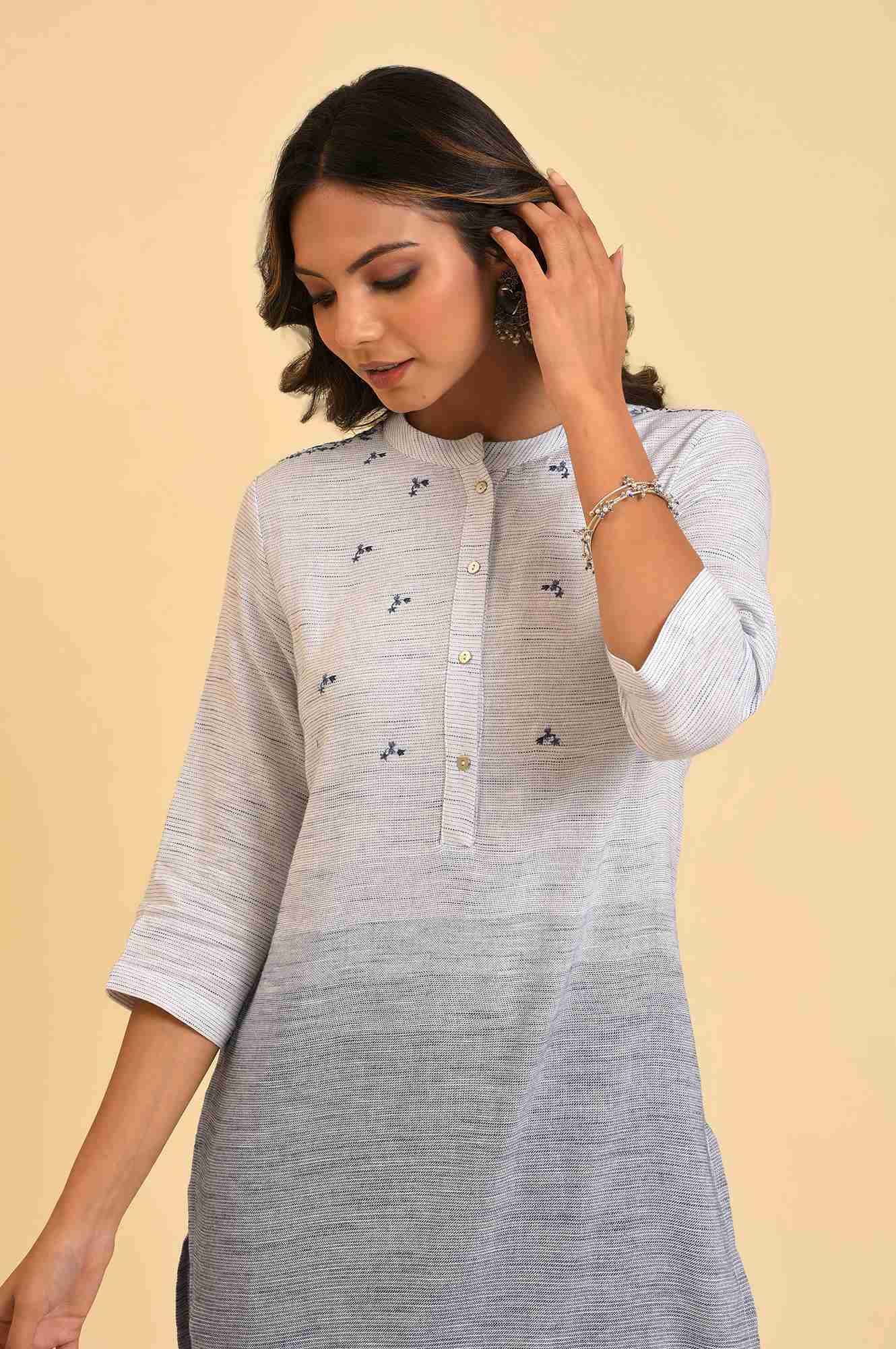 Light Grey Striped Thread Embroidered Pure Cotton Straight Kurta and Slim Pant Set - Image 2