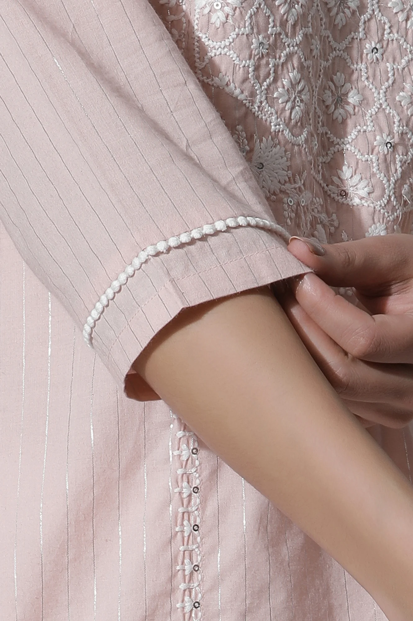 Light Pink Embroidered Cotton Lurex Kurta - Image 7