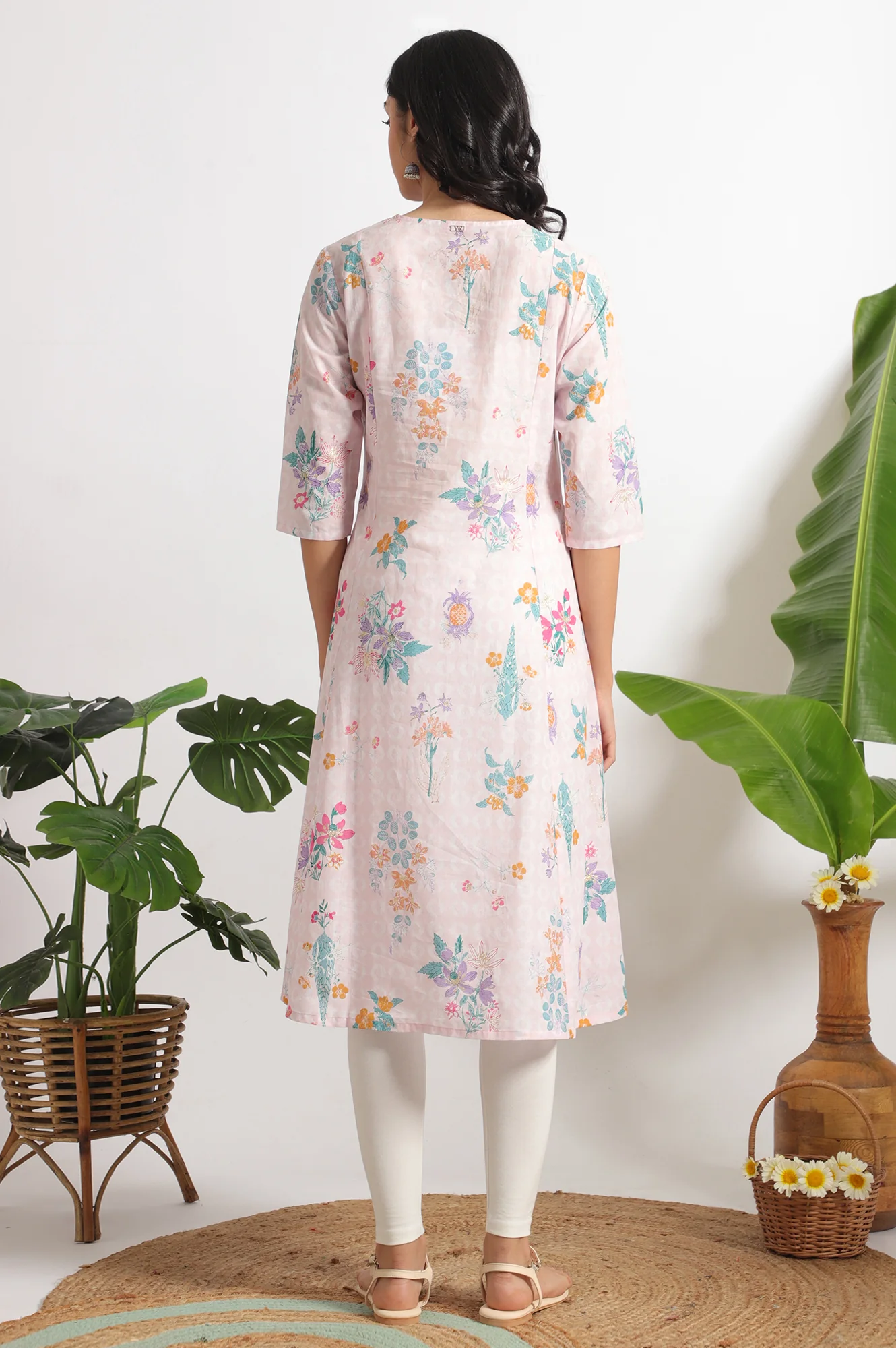 Light Pink Floral Printed A-line Pure Cotton Kurta and Leggings Set - Image 6