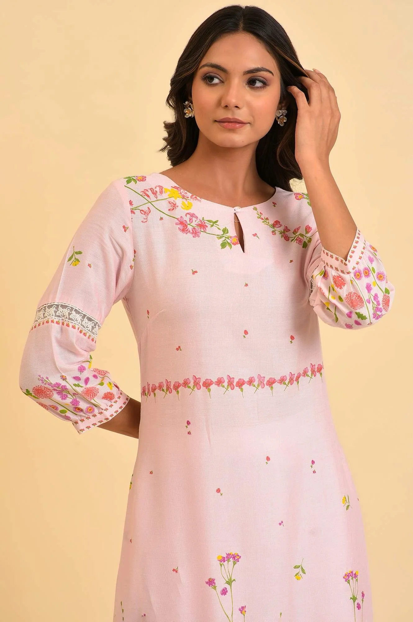 Light Pink Floral Printed Summer kurta - Image 6