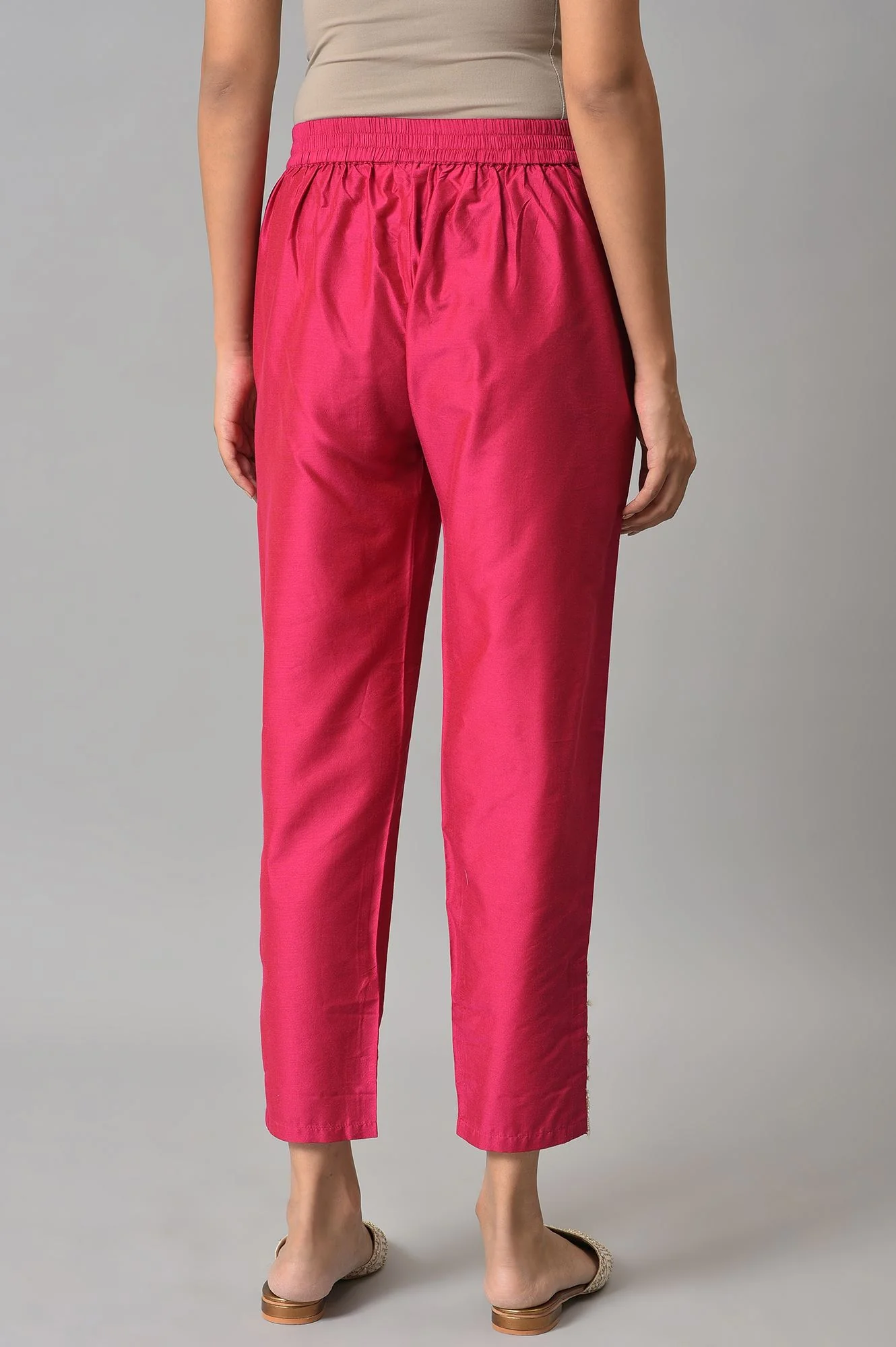 Light Pink Geometric Printed Sequins Shantung Straight Kurta and Slim Pant Set - Image 6