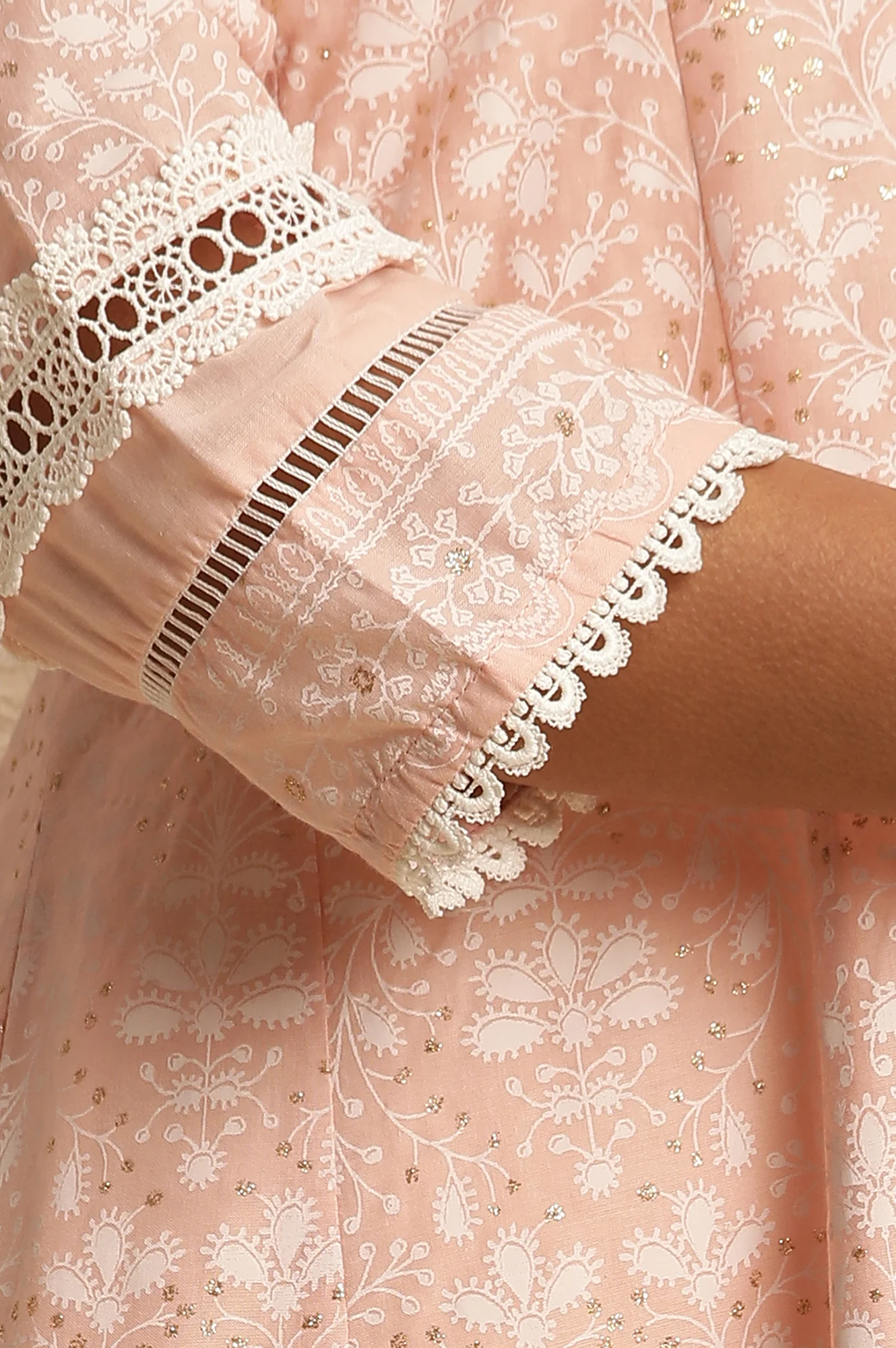 Light Pink Panelled Printed Kurta, Pants And Dupatta Set - Image 8