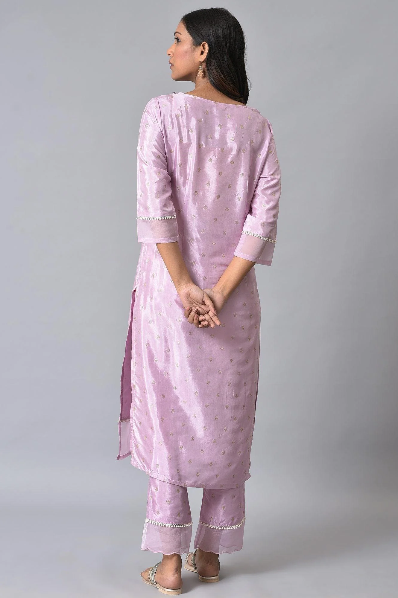Light Purple Embroidered kurta - Image 2