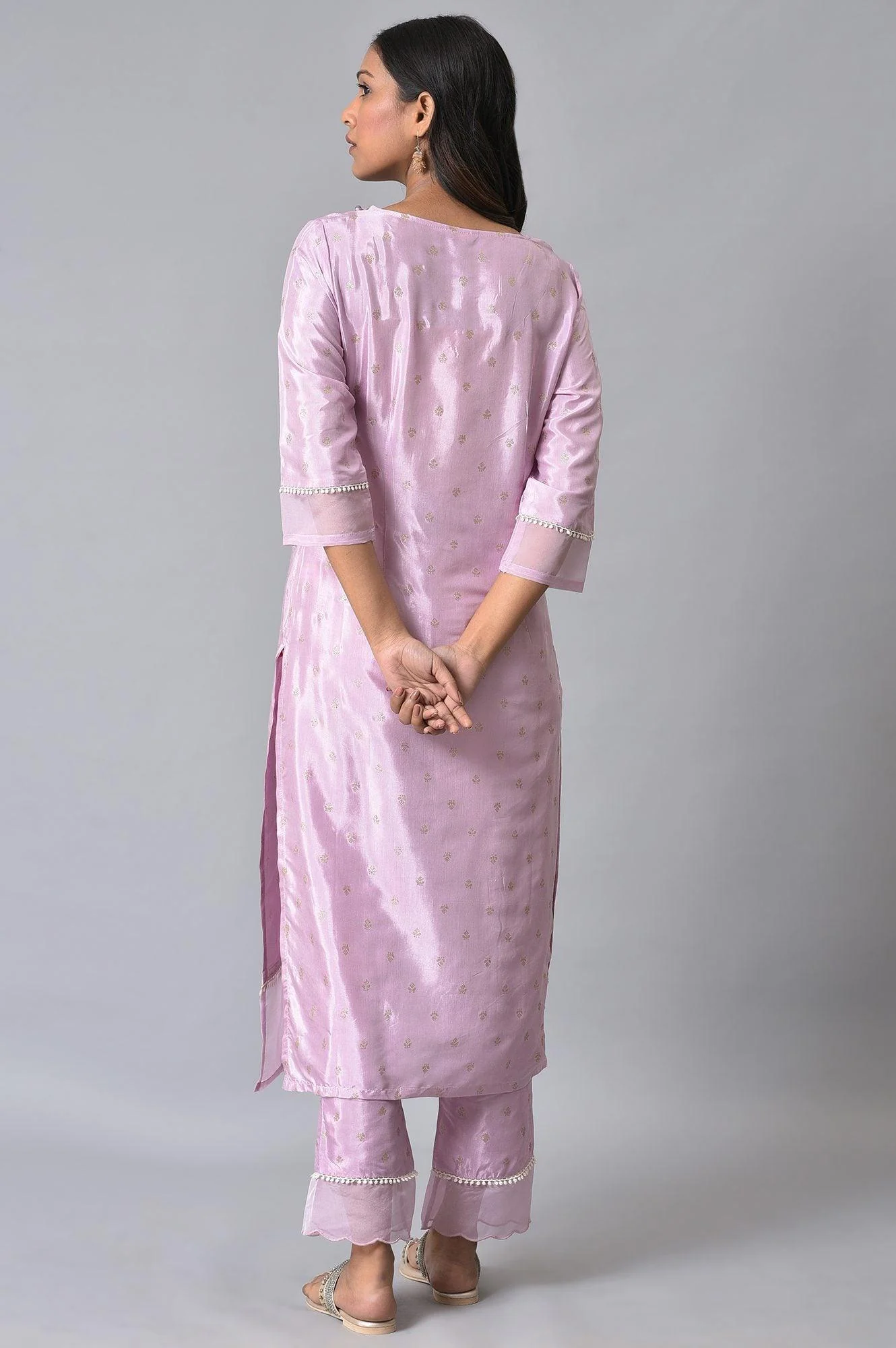 Light Purple Embroidered kurta Set - Image 2