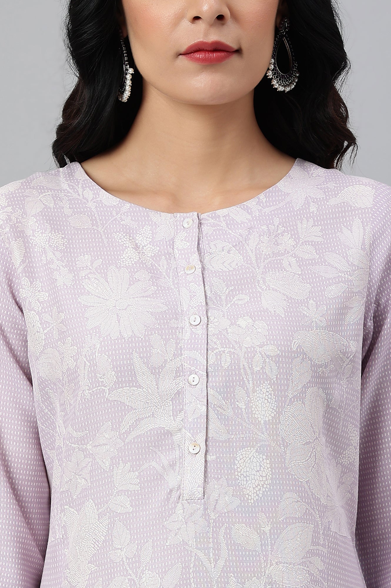 Light Purple Floral Printed Lace Rayon A-Line Kurta and Parallel Pant Set - Image 2