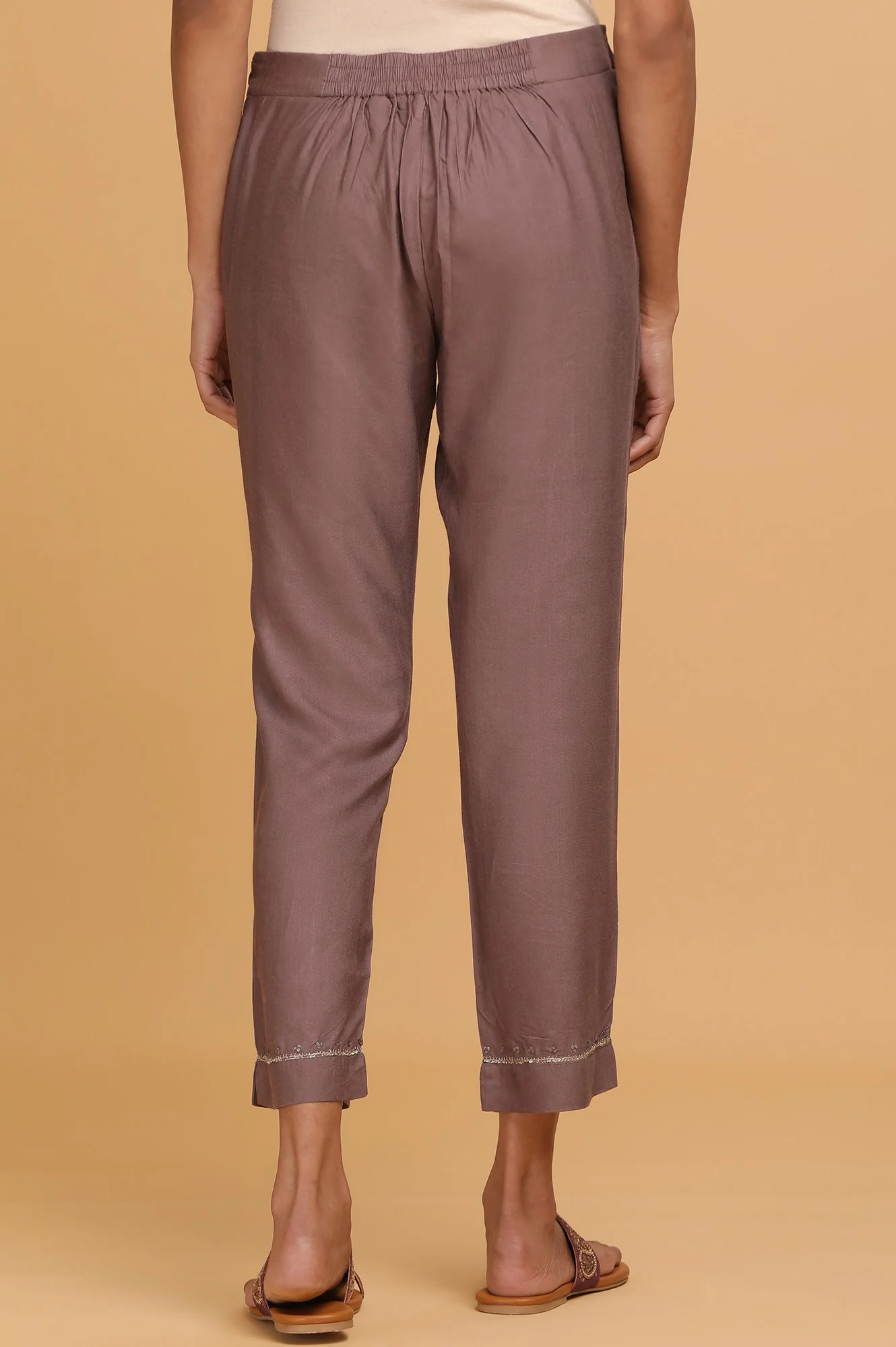 Light Purple Solid Slim Pants - Image 2