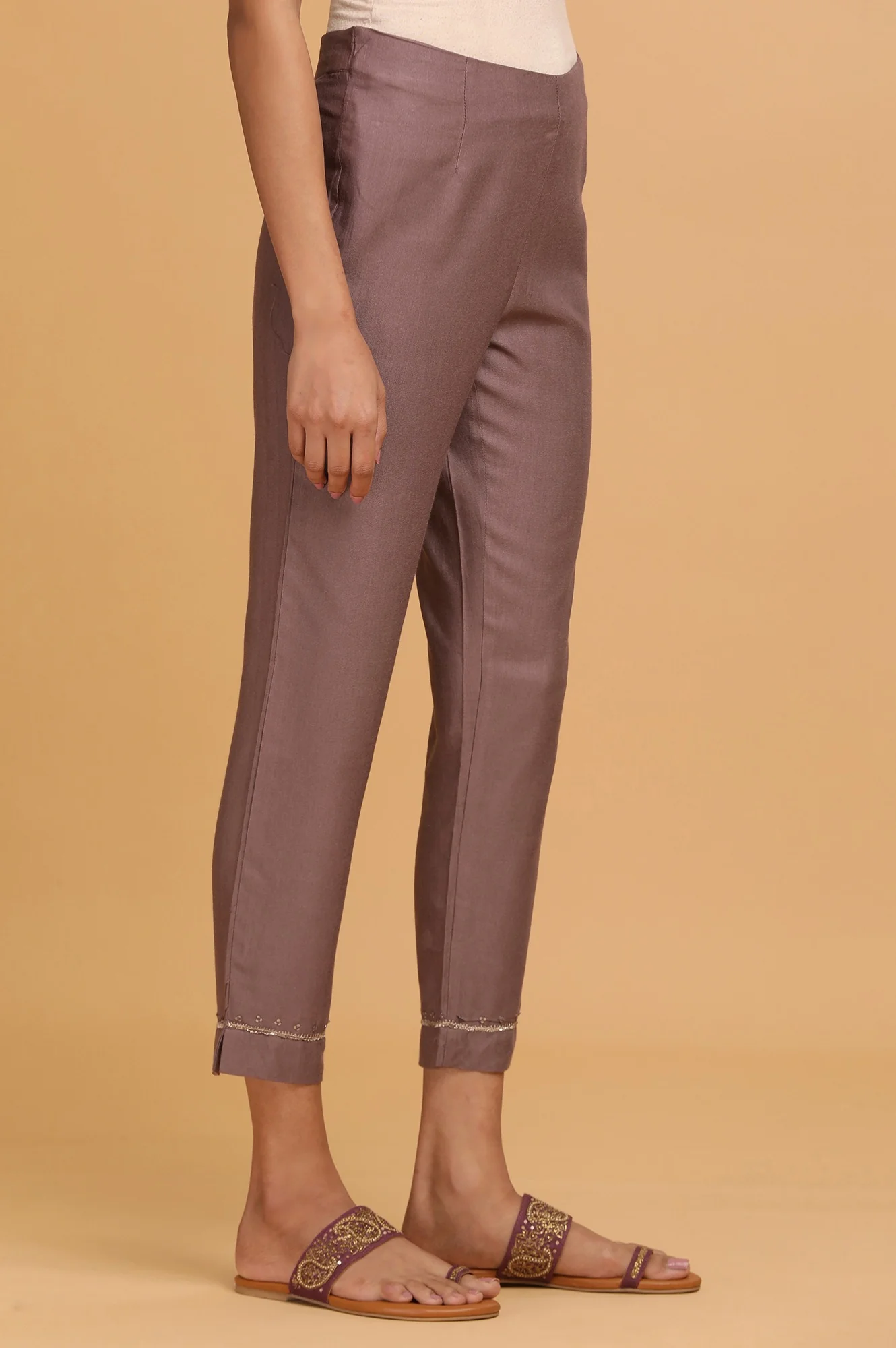 Light Purple Solid Slim Pants - Image 4