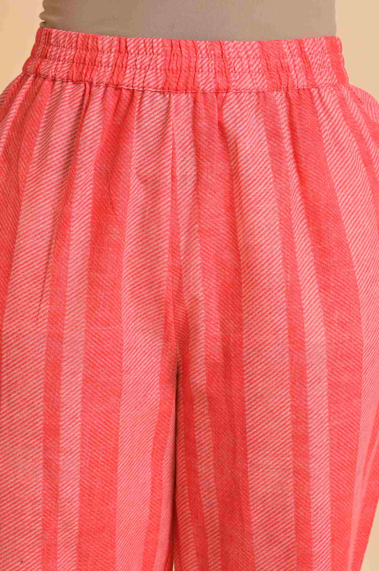 Light Red Printed Kurta, Pants & Dupatta Co-Ord Set - Image 7