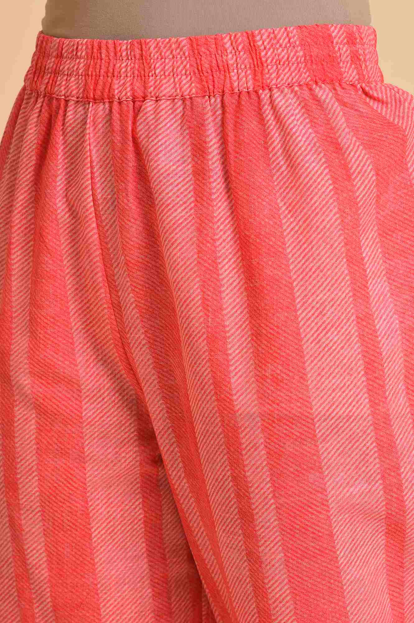 Light Red Printed Kurta, Pants & Dupatta Co-Ord Set - Image 8